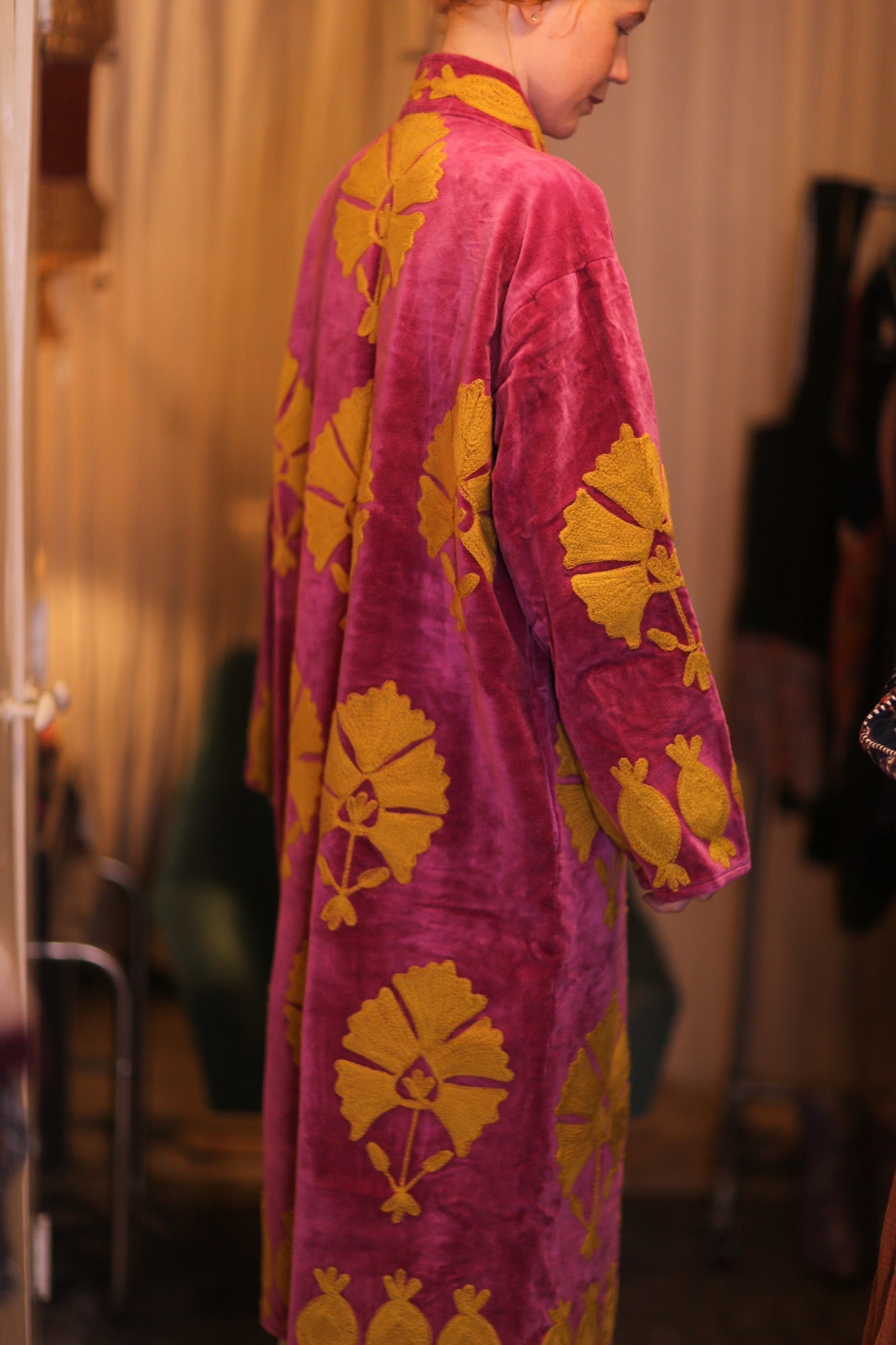 EMBROIDERED VELVET LONG COAT MISCHKA SHWEPAN - MOMO STUDIO BERLIN - Berlin Concept Store - sustainable & ethical fashion
