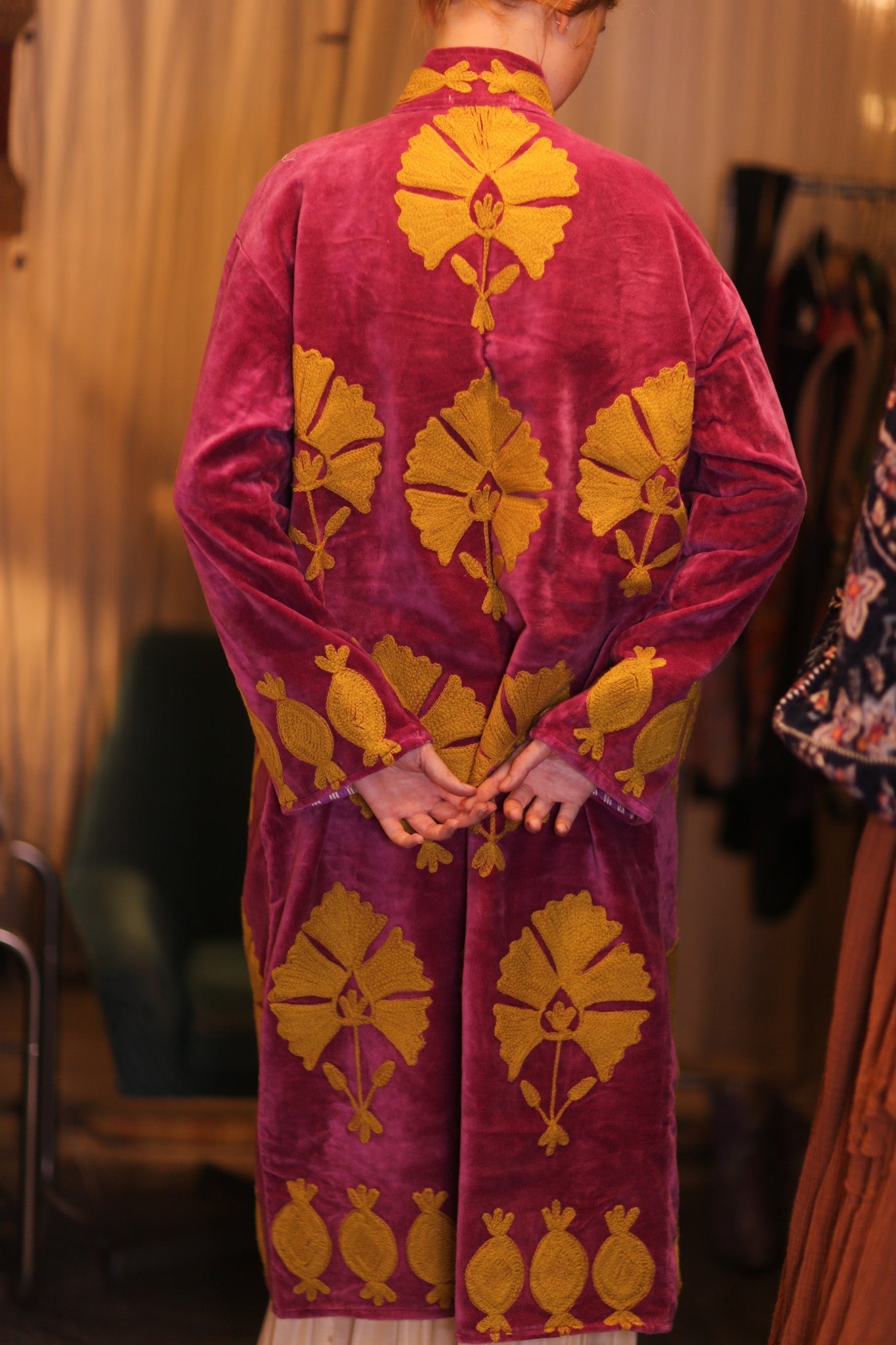 EMBROIDERED VELVET LONG COAT MISCHKA SHWEPAN - MOMO STUDIO BERLIN - Berlin Concept Store - sustainable & ethical fashion