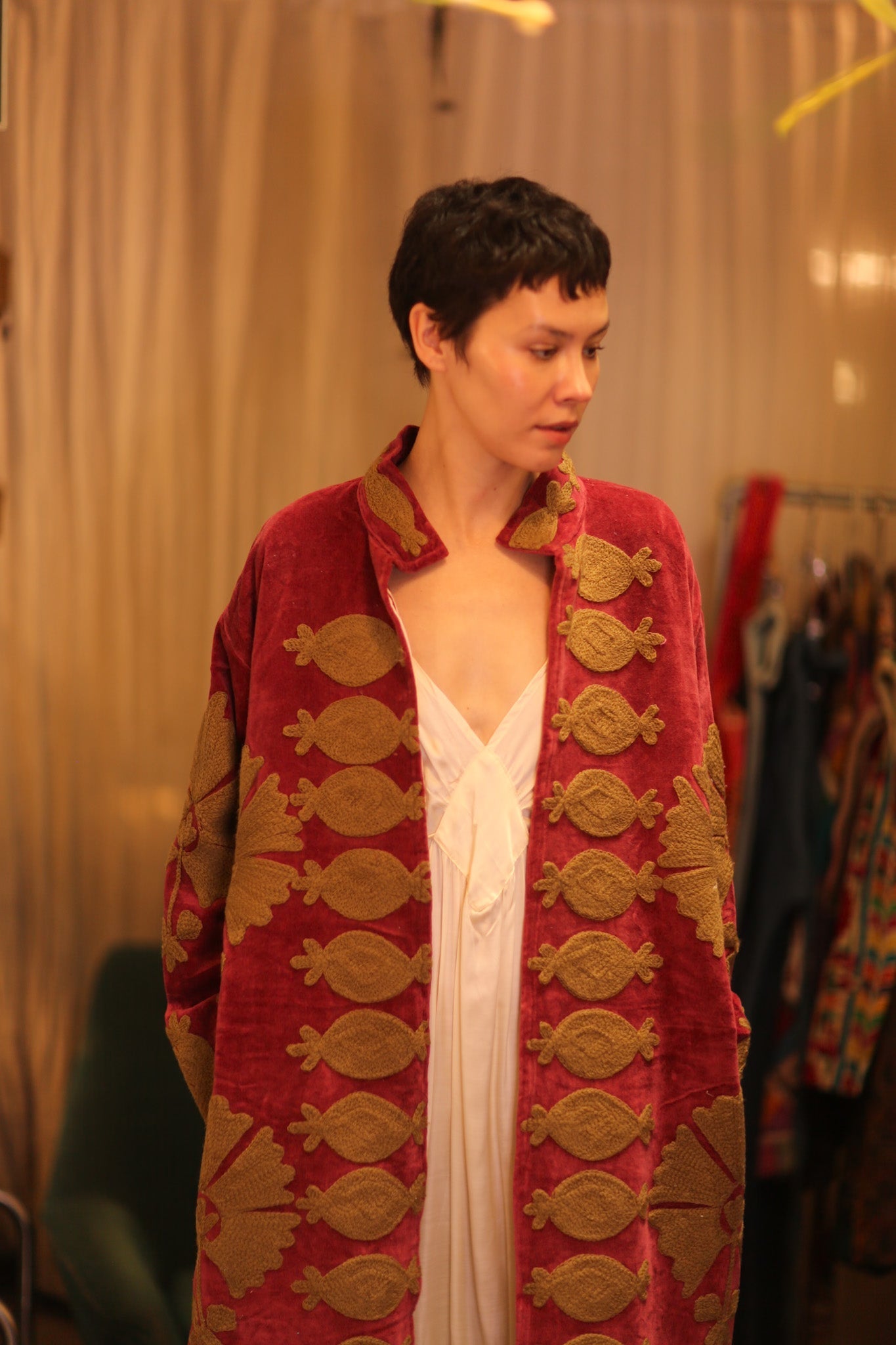 EMBROIDERED VELVET LONG JACKET MISCHKA NMIM - MOMO STUDIO BERLIN - Berlin Concept Store - sustainable & ethical fashion