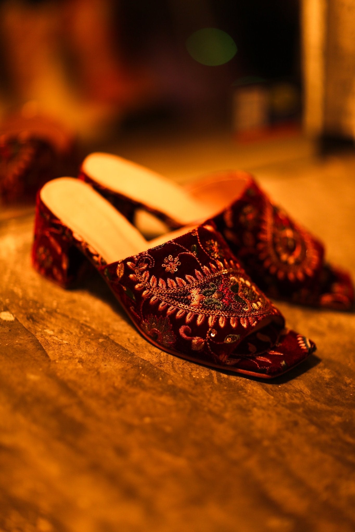 EMBROIDERED VELVET MULES SAFI - MOMO STUDIO BERLIN - Berlin Concept Store - sustainable & ethical fashion