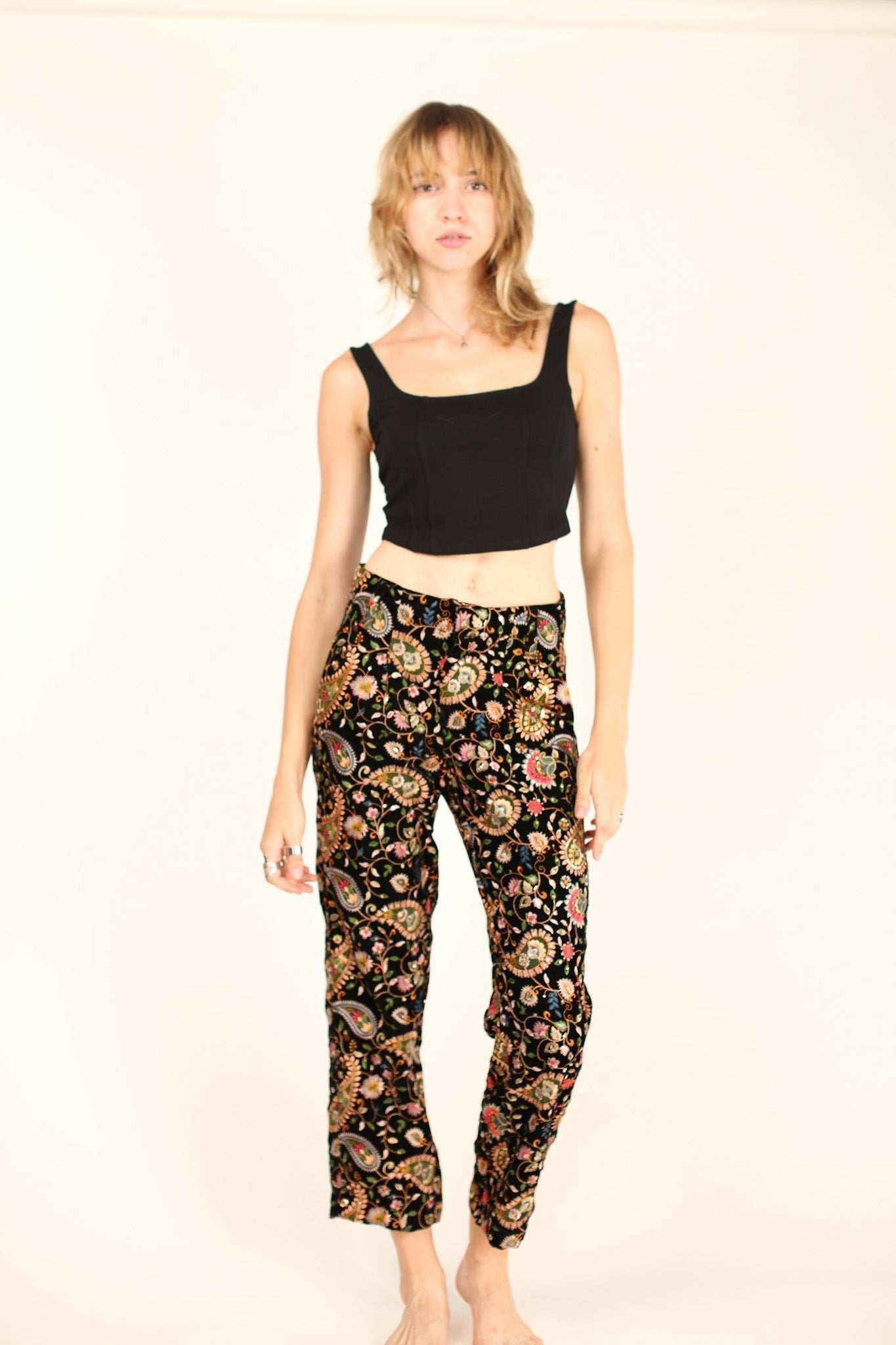 EMBROIDERED VELVET PANTS DEWI - MOMO STUDIO BERLIN - Berlin Concept Store - sustainable & ethical fashion