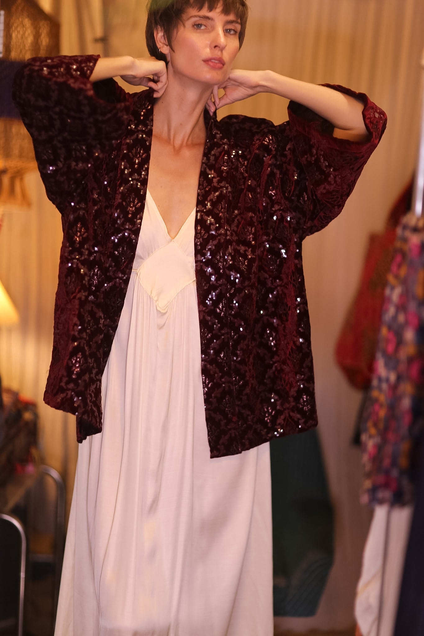 EMBROIDERED VELVET SHORT KIMONO ANGEL - MOMO STUDIO BERLIN - Berlin Concept Store - sustainable & ethical fashion