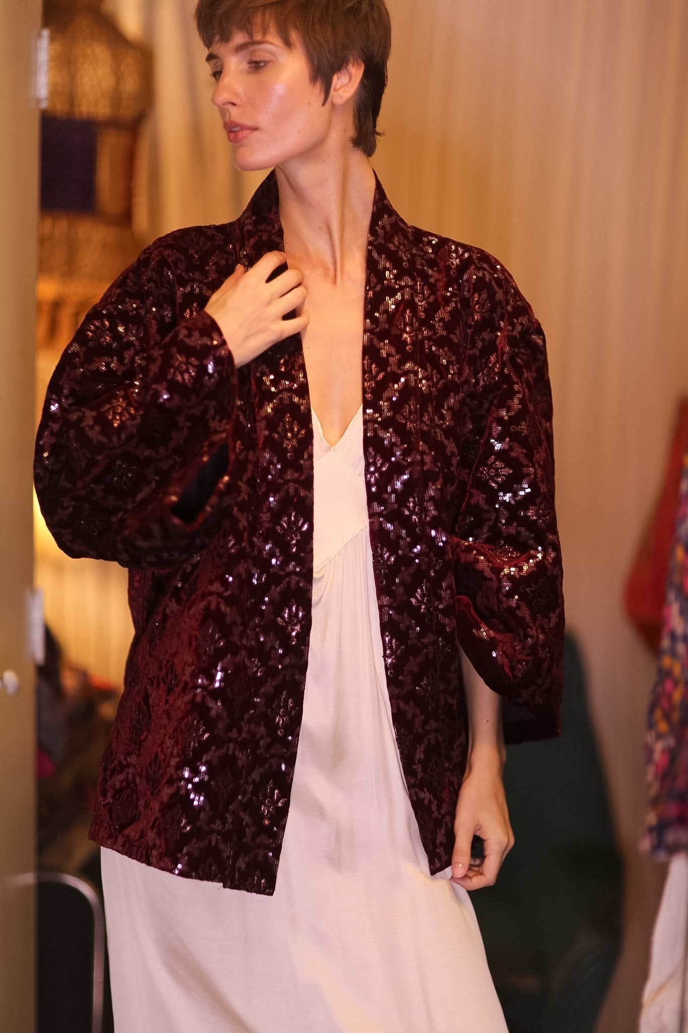 EMBROIDERED VELVET SHORT KIMONO ANGEL - MOMO STUDIO BERLIN - Berlin Concept Store - sustainable & ethical fashion