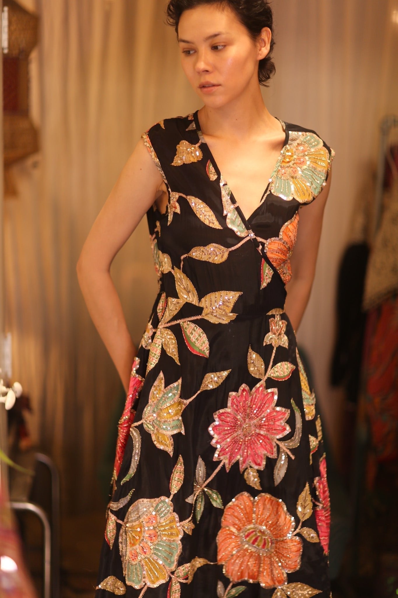 EMBROIDERED WARP SILK DRESS GABRIELE SHONE - MOMO STUDIO BERLIN - Berlin Concept Store - sustainable & ethical fashion