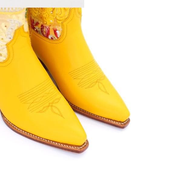 EMBROIDERED WESTERN BOOTS MARLA YELLOW - MOMO STUDIO BERLIN - Berlin Concept Store - sustainable & ethical fashion