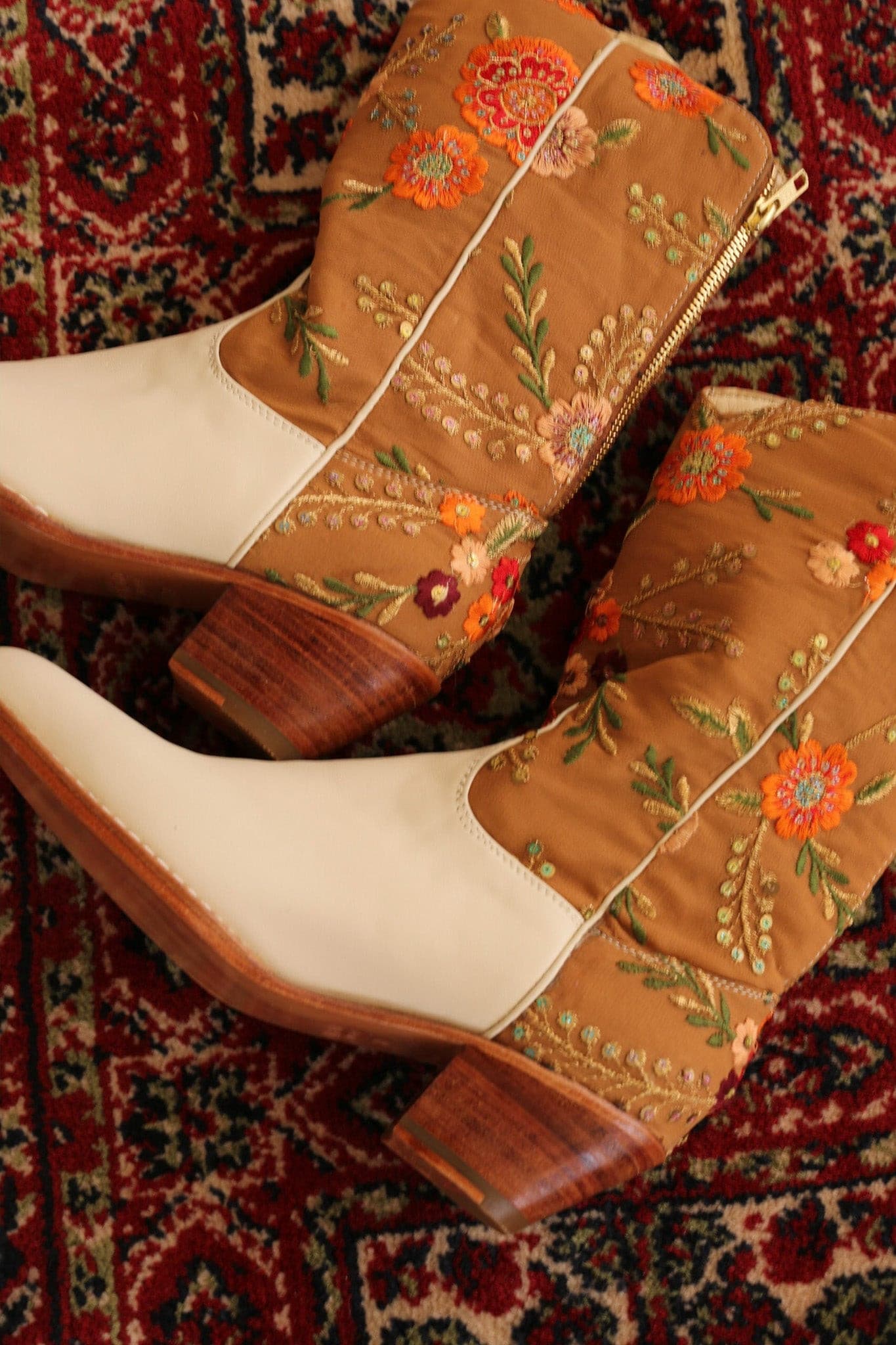 EMBROIDERED WESTERN BOOTS SANIA - MOMO STUDIO BERLIN - Berlin Concept Store - sustainable & ethical fashion