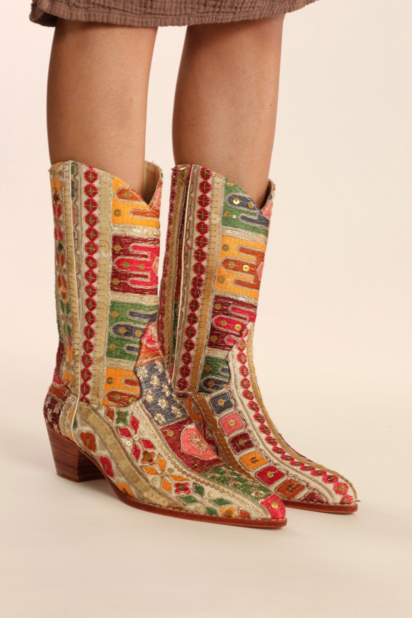 EMBROIDERED WESTERN BOOTS SILK LAFATA - MOMO STUDIO BERLIN - Berlin Concept Store - sustainable & ethical fashion