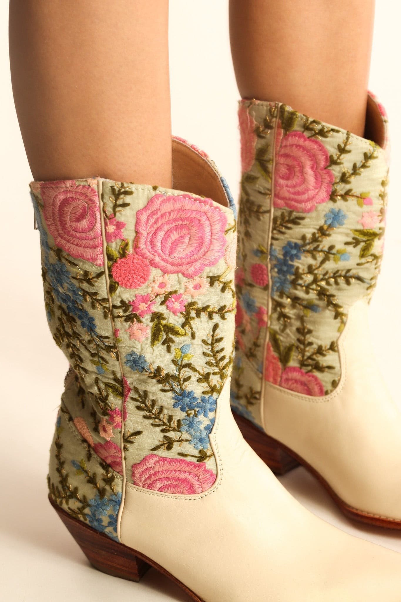 EMBROIDERED WESTERN FABRIC BOOTS WANISA - MOMO STUDIO BERLIN - Berlin Concept Store - sustainable & ethical fashion