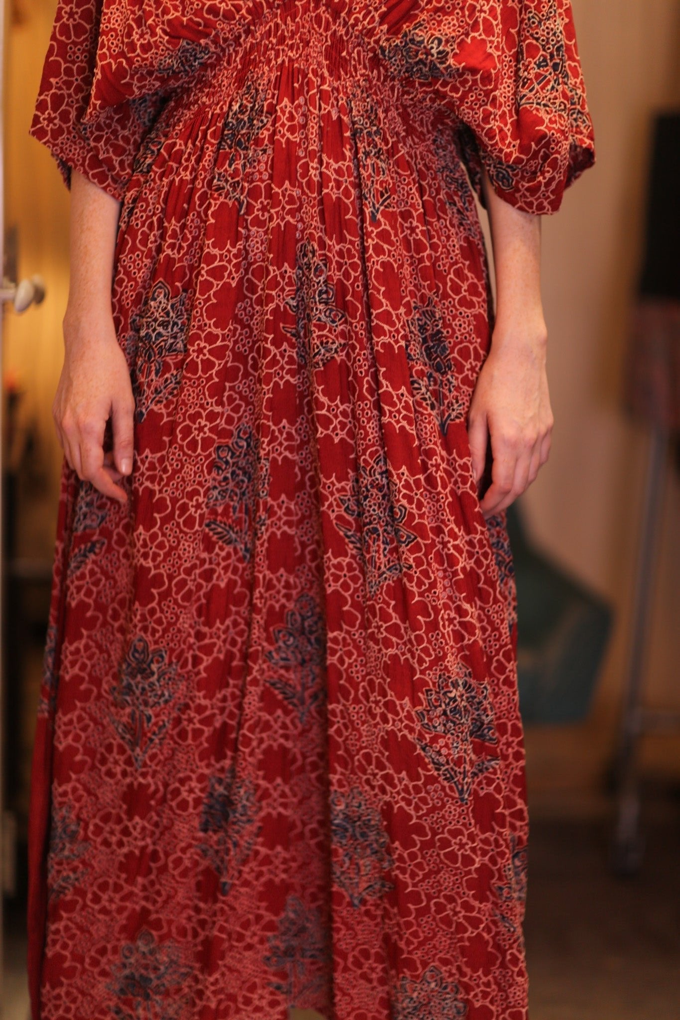 EYELET EMBROIDERED FABRIC ZURI ROSE - BANGKOK TAILOR CLOTHING STORE - HANDMADE CLOTHING