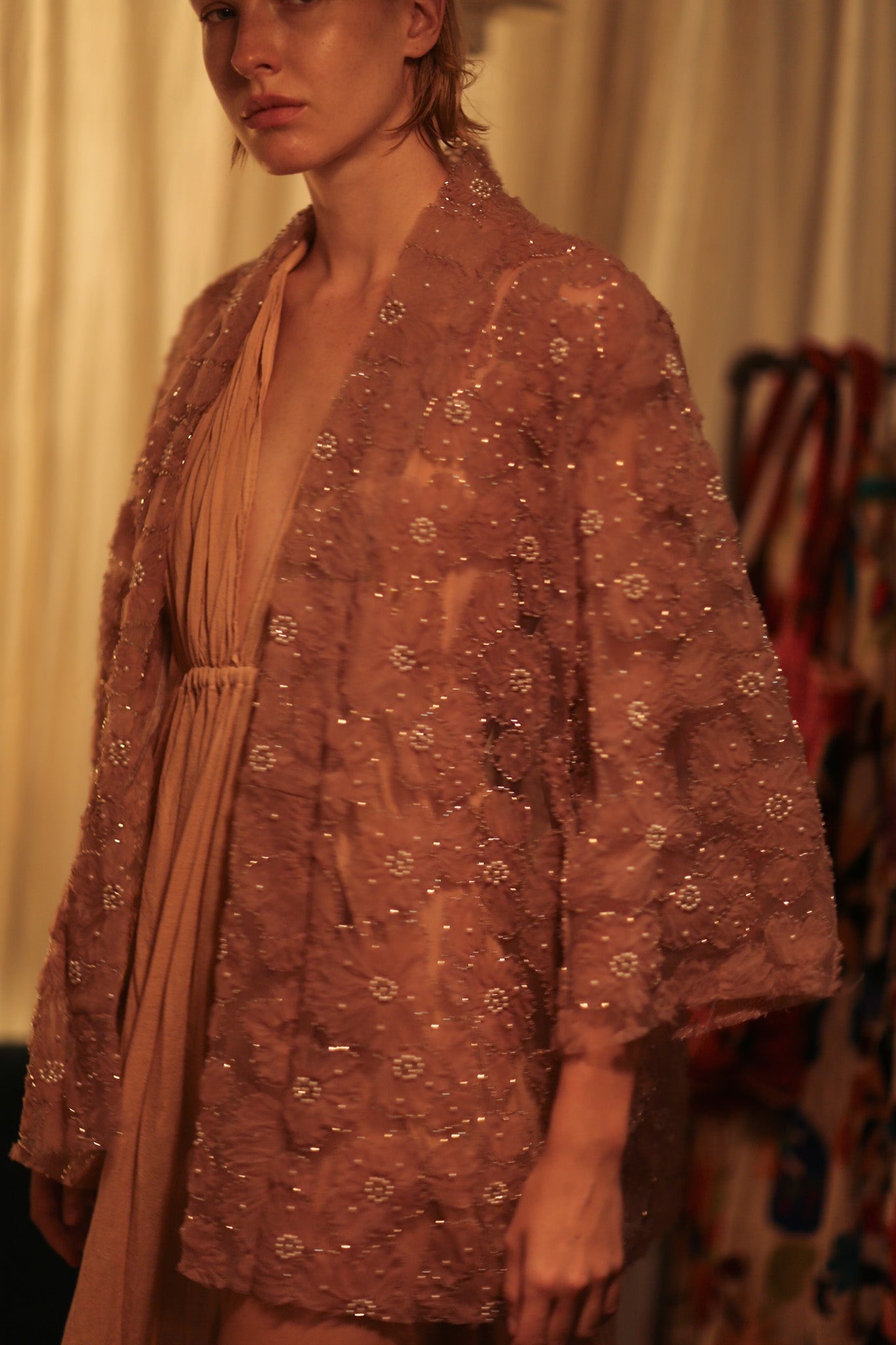 FLO SEQUINED EMBROIDERED SHORT KIMONO VERY PINK - MOMO STUDIO BERLIN - Berlin Concept Store - sustainable & ethical fashion