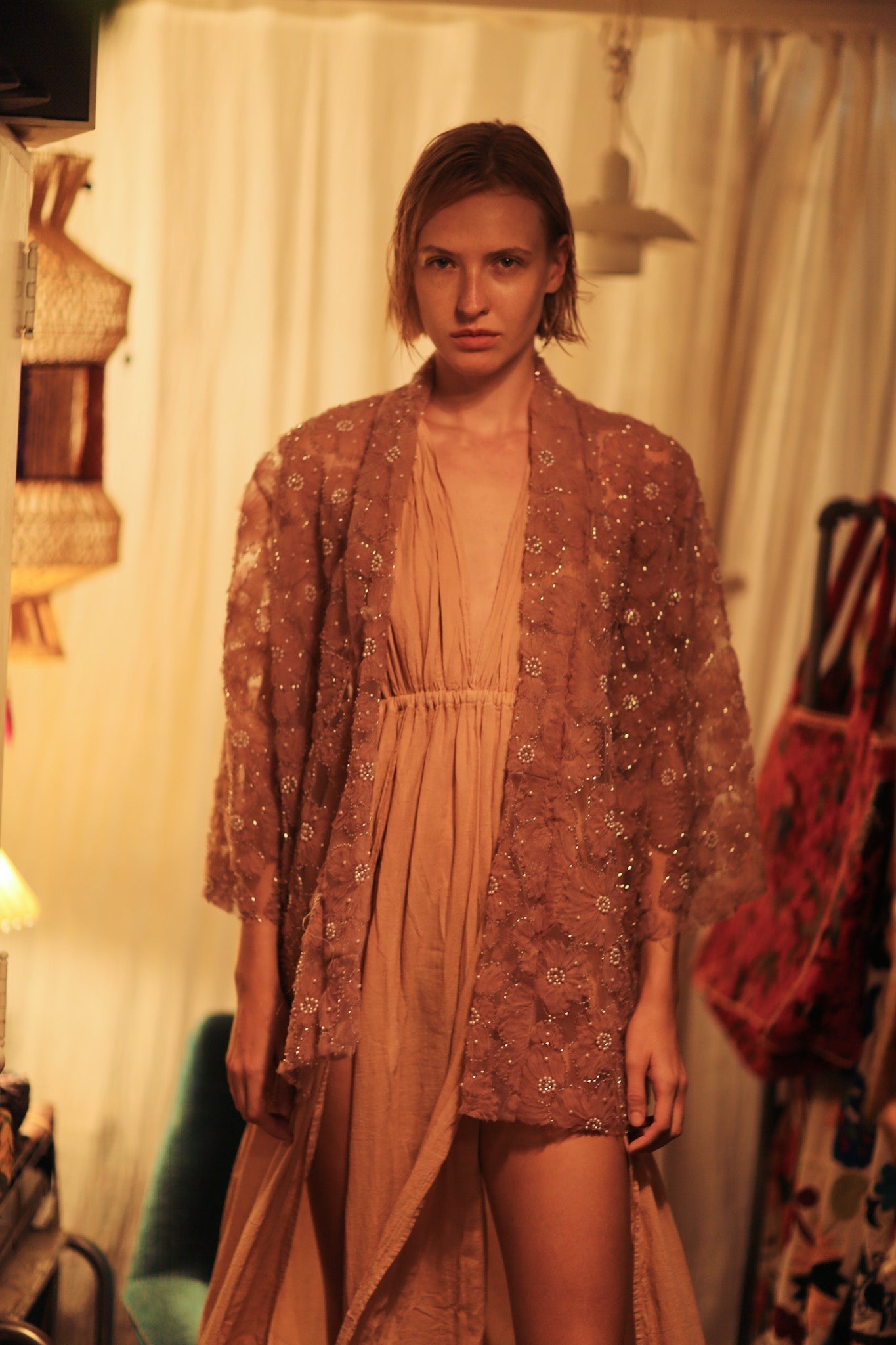 FLO SEQUINED EMBROIDERED SHORT KIMONO VERY PINK - MOMO STUDIO BERLIN - Berlin Concept Store - sustainable & ethical fashion