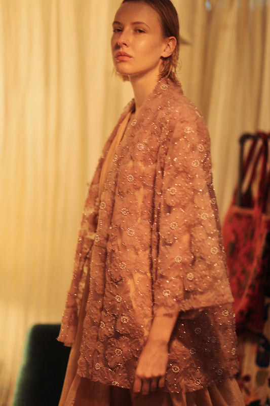 FLO SEQUINED EMBROIDERED SHORT KIMONO VERY PINK - MOMO STUDIO BERLIN - Berlin Concept Store - sustainable & ethical fashion