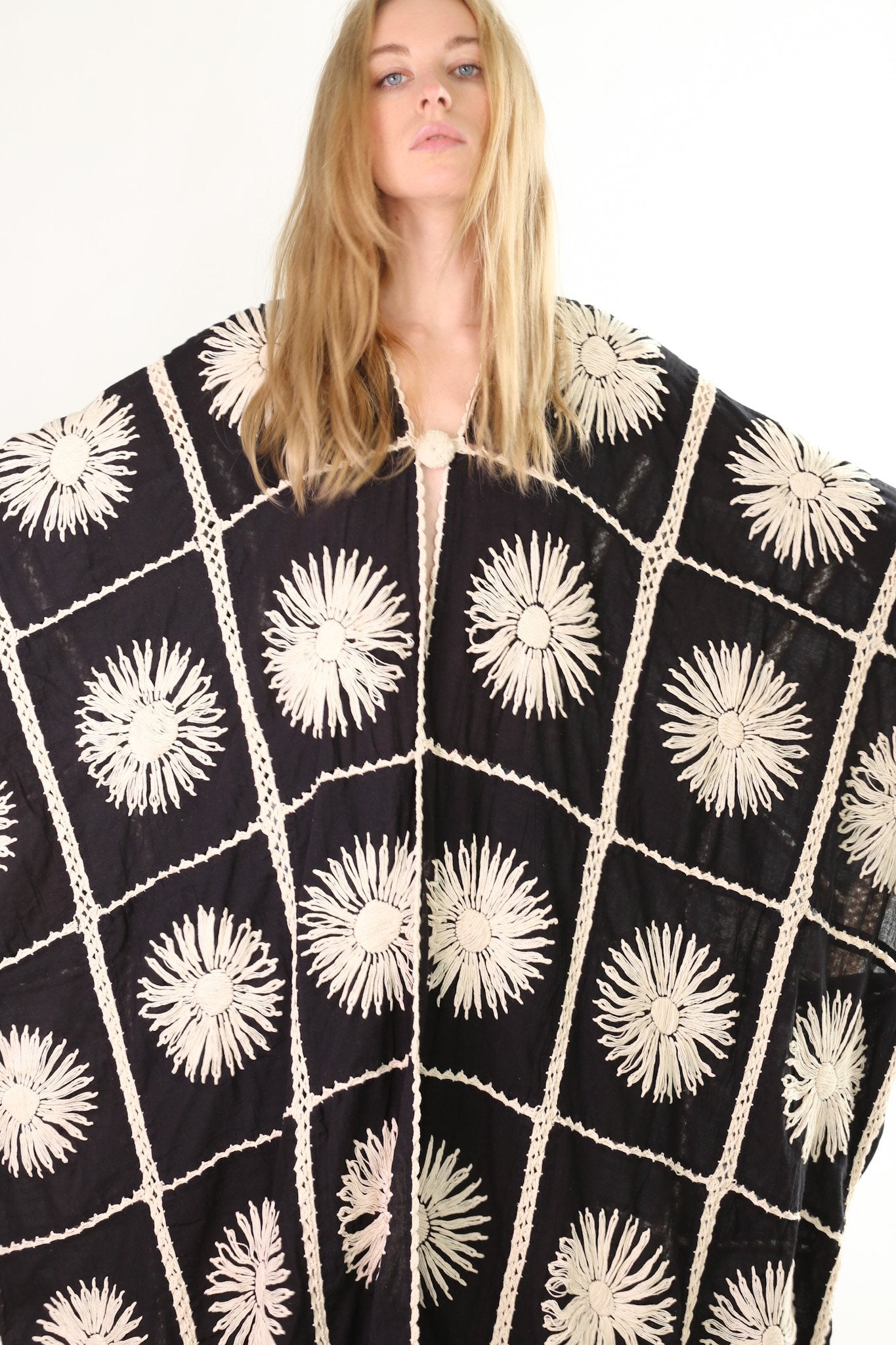 FLORA CROCHET KIMONO DUSTER BLACK - MOMO STUDIO BERLIN - Berlin Concept Store - sustainable & ethical fashion