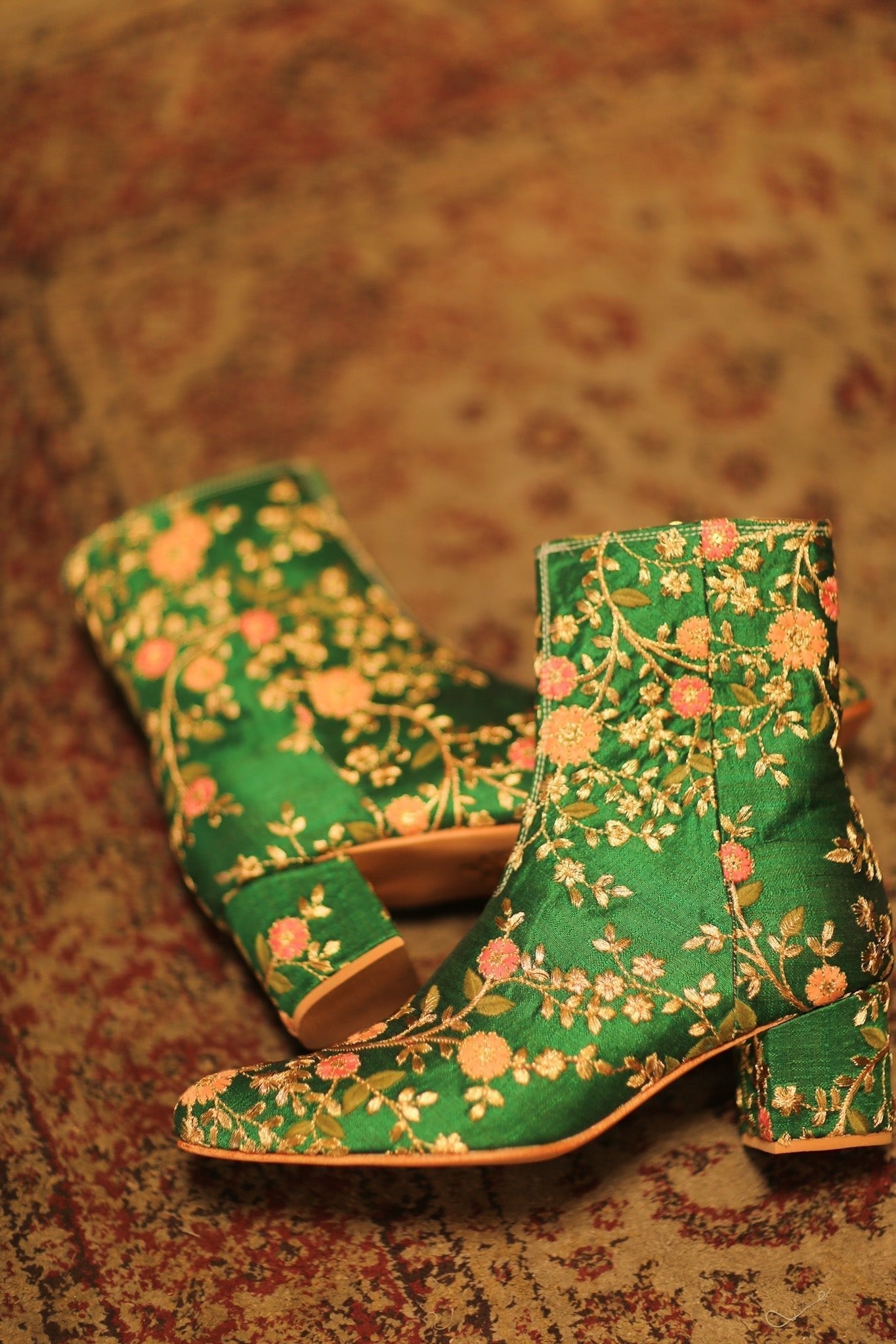 FLOWER EMBROIDERED SILK BOOTS NIKIO - MOMO STUDIO BERLIN - Berlin Concept Store - sustainable & ethical fashion