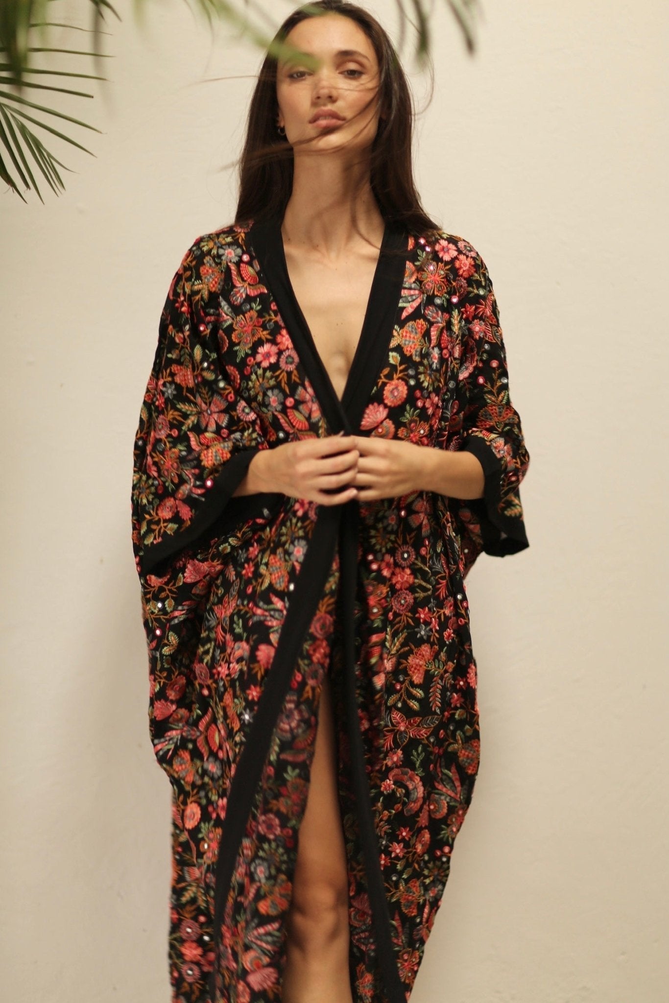 GAIA SILK FLOWER EBMROIDERD KIMONO - MOMO STUDIO BERLIN - Berlin Concept Store - sustainable & ethical fashion