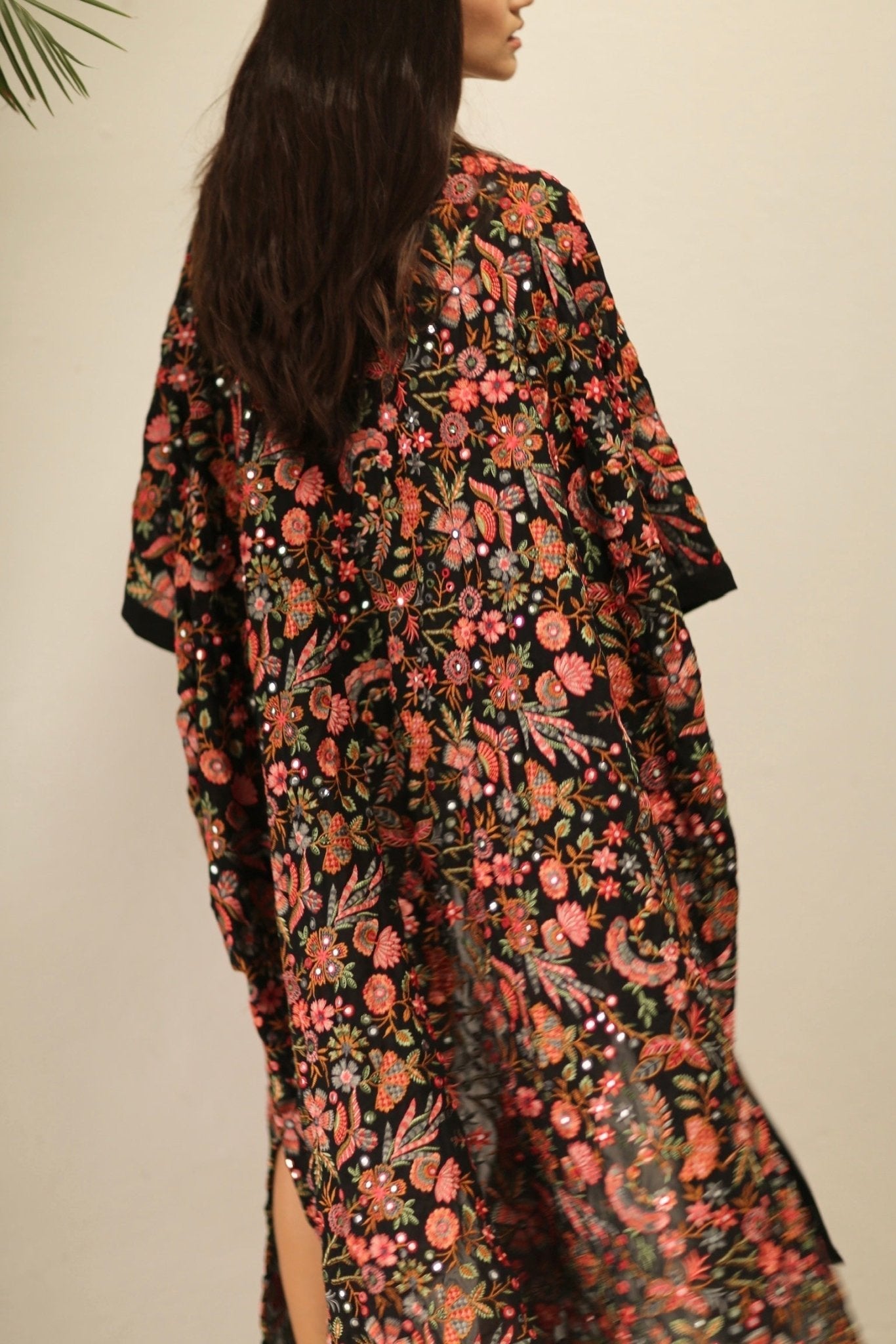 GAIA SILK FLOWER EBMROIDERD KIMONO - MOMO STUDIO BERLIN - Berlin Concept Store - sustainable & ethical fashion