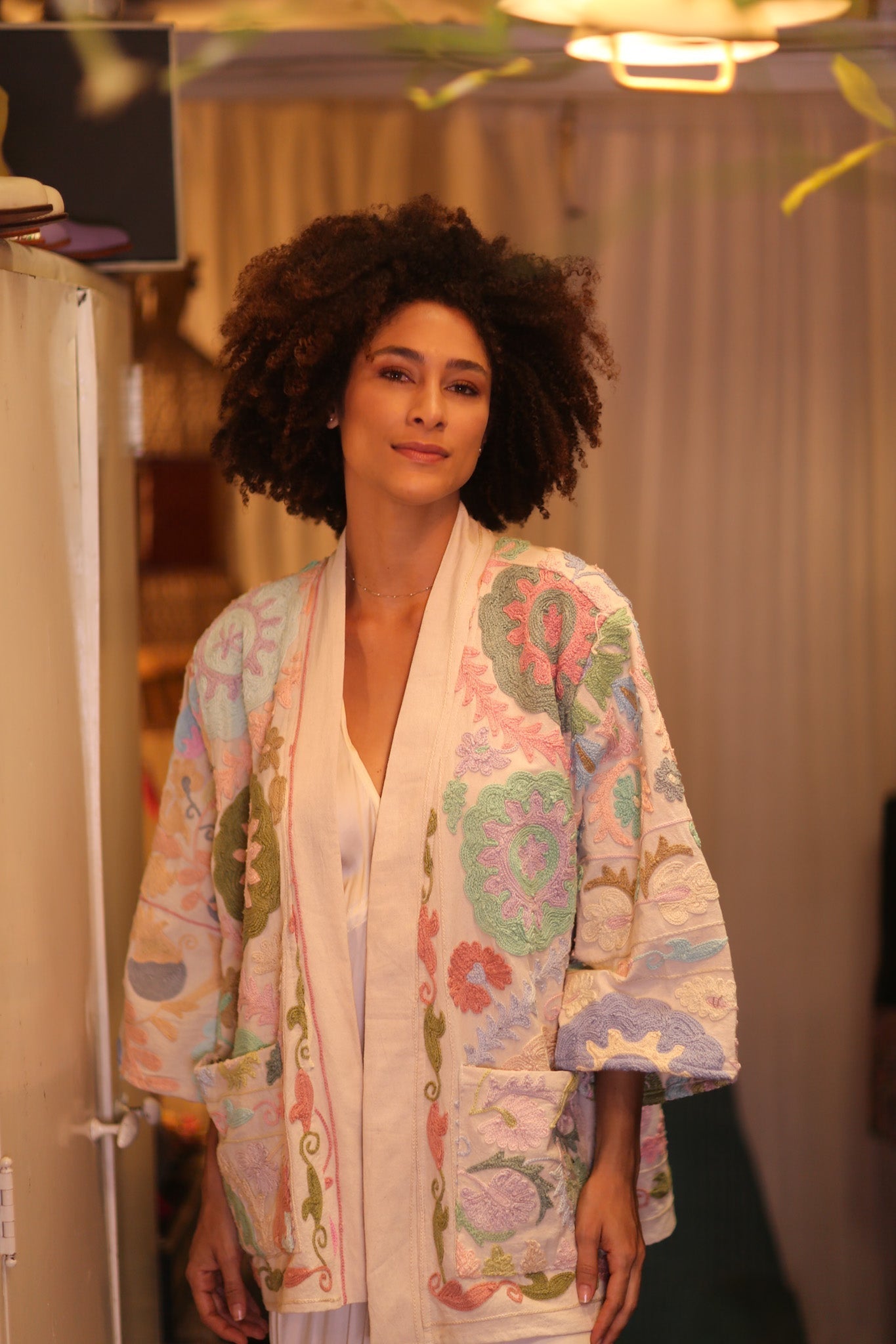 GINEVRA EMBROIDERED SUZANI KIMONO MONTY COCO - MOMO STUDIO BERLIN - Berlin Concept Store - sustainable & ethical fashion