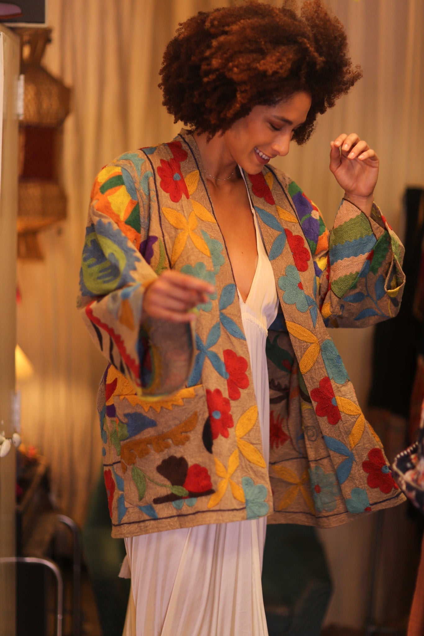 GINEVRA EMBROIDERED SUZANI KIMONO MONTY ENCHANTED - MOMO STUDIO BERLIN - Berlin Concept Store - sustainable & ethical fashion