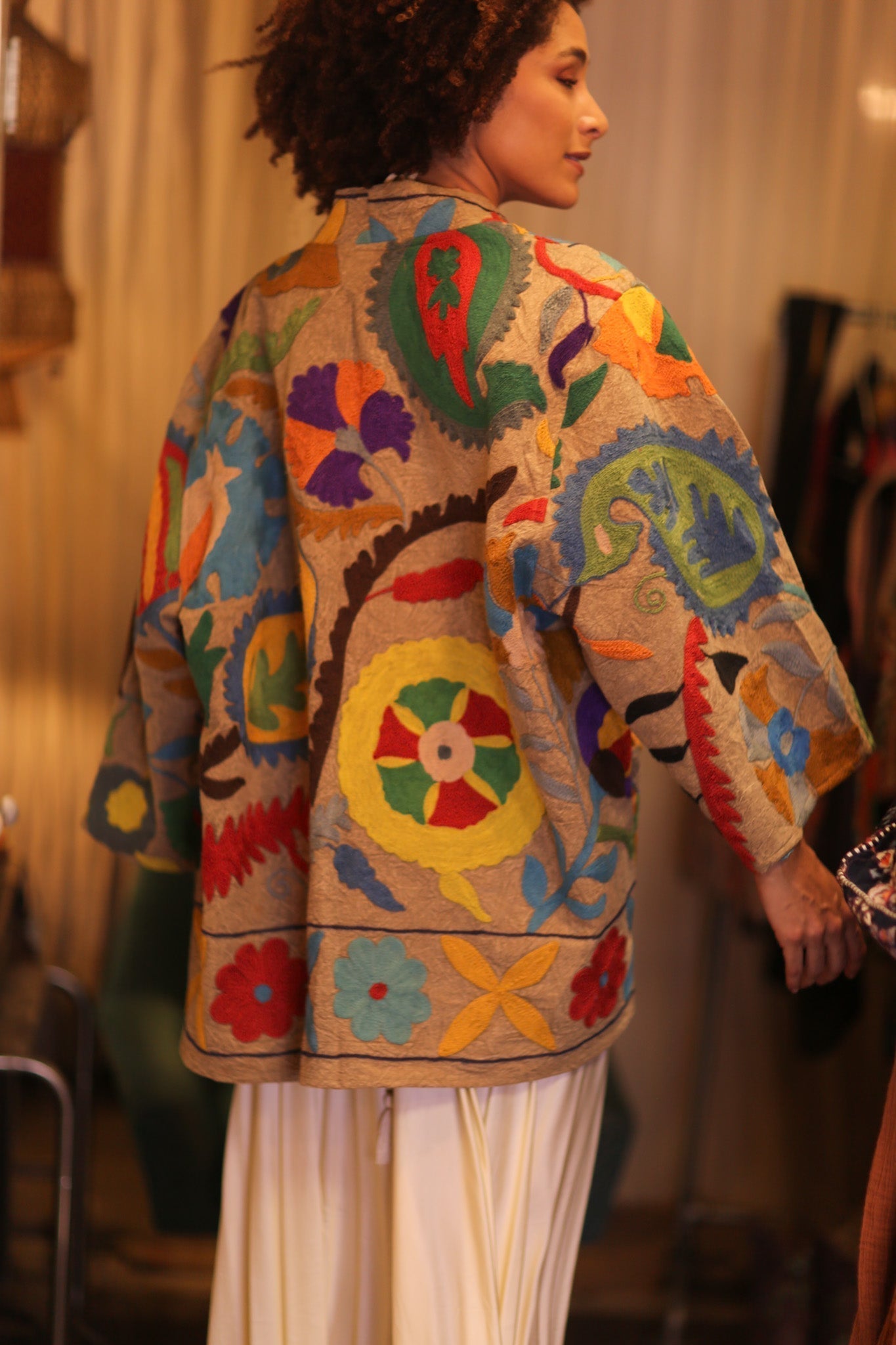 GINEVRA EMBROIDERED SUZANI KIMONO MONTY ENCHANTED - MOMO STUDIO BERLIN - Berlin Concept Store - sustainable & ethical fashion
