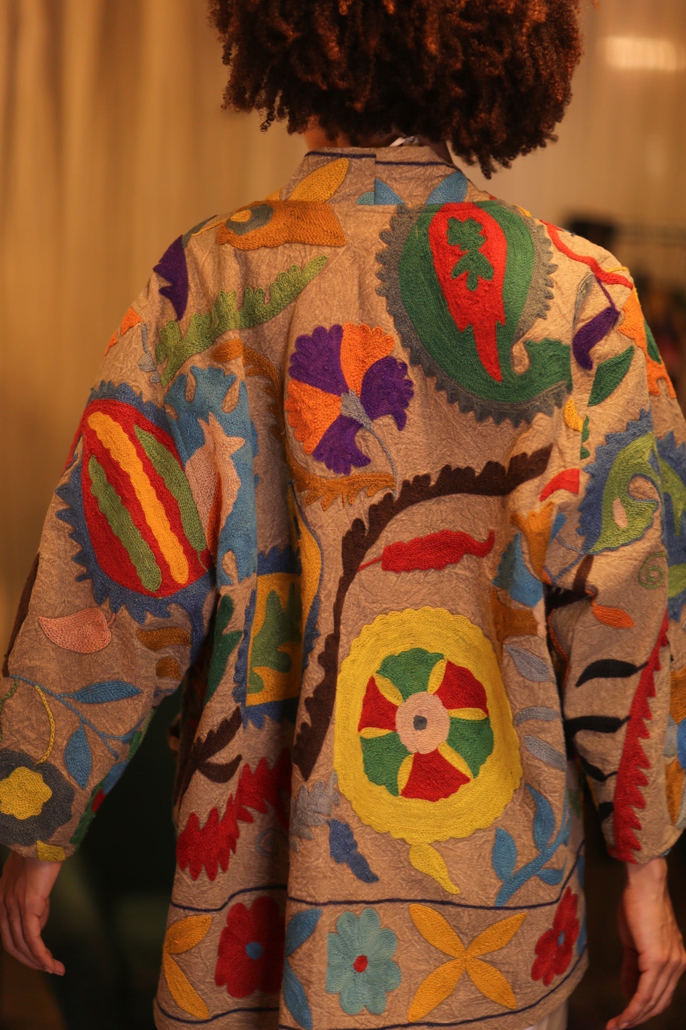 GINEVRA EMBROIDERED SUZANI KIMONO MONTY ENCHANTED - MOMO STUDIO BERLIN - Berlin Concept Store - sustainable & ethical fashion