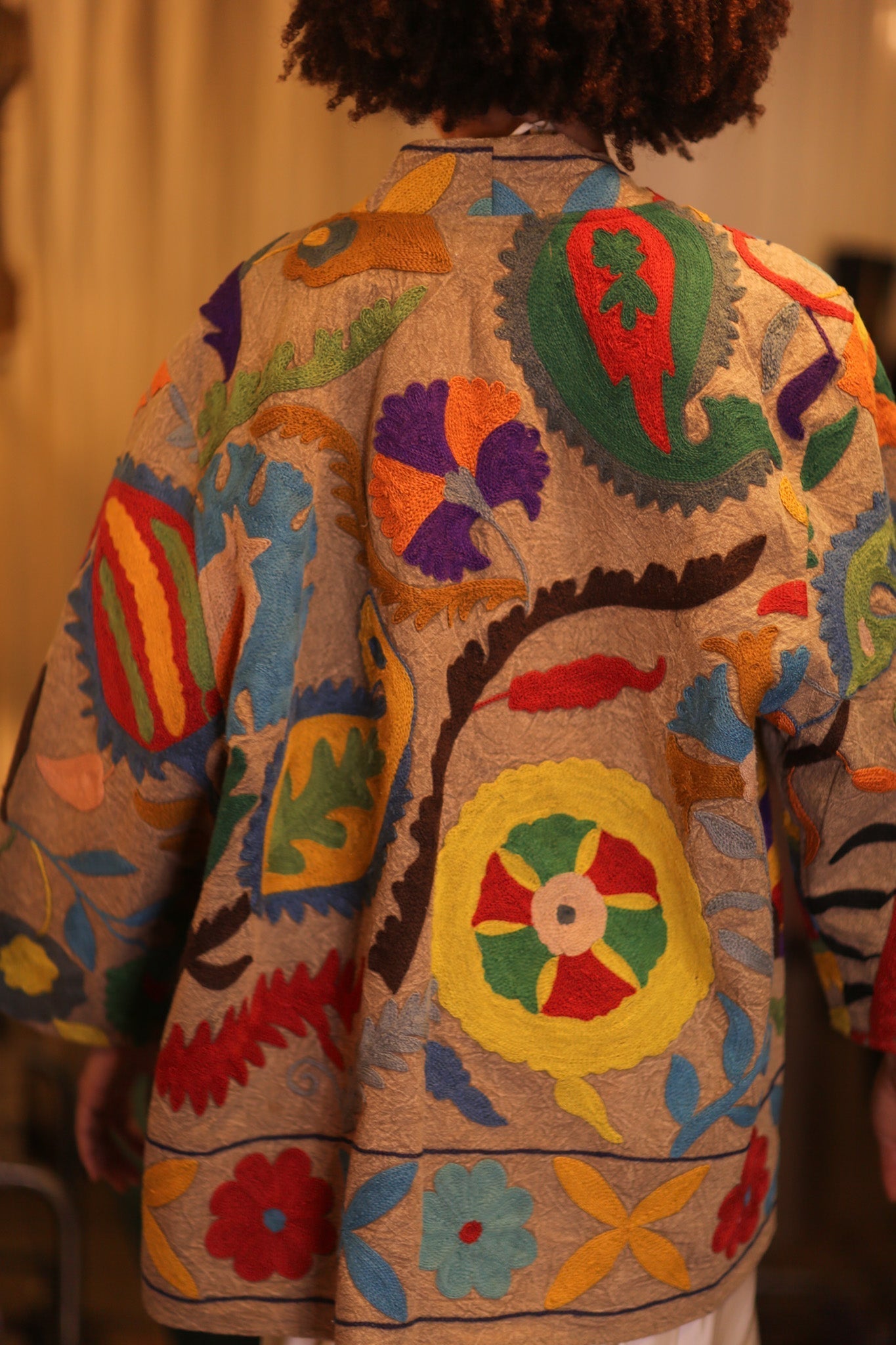 GINEVRA EMBROIDERED SUZANI KIMONO MONTY ENCHANTED - MOMO STUDIO BERLIN - Berlin Concept Store - sustainable & ethical fashion