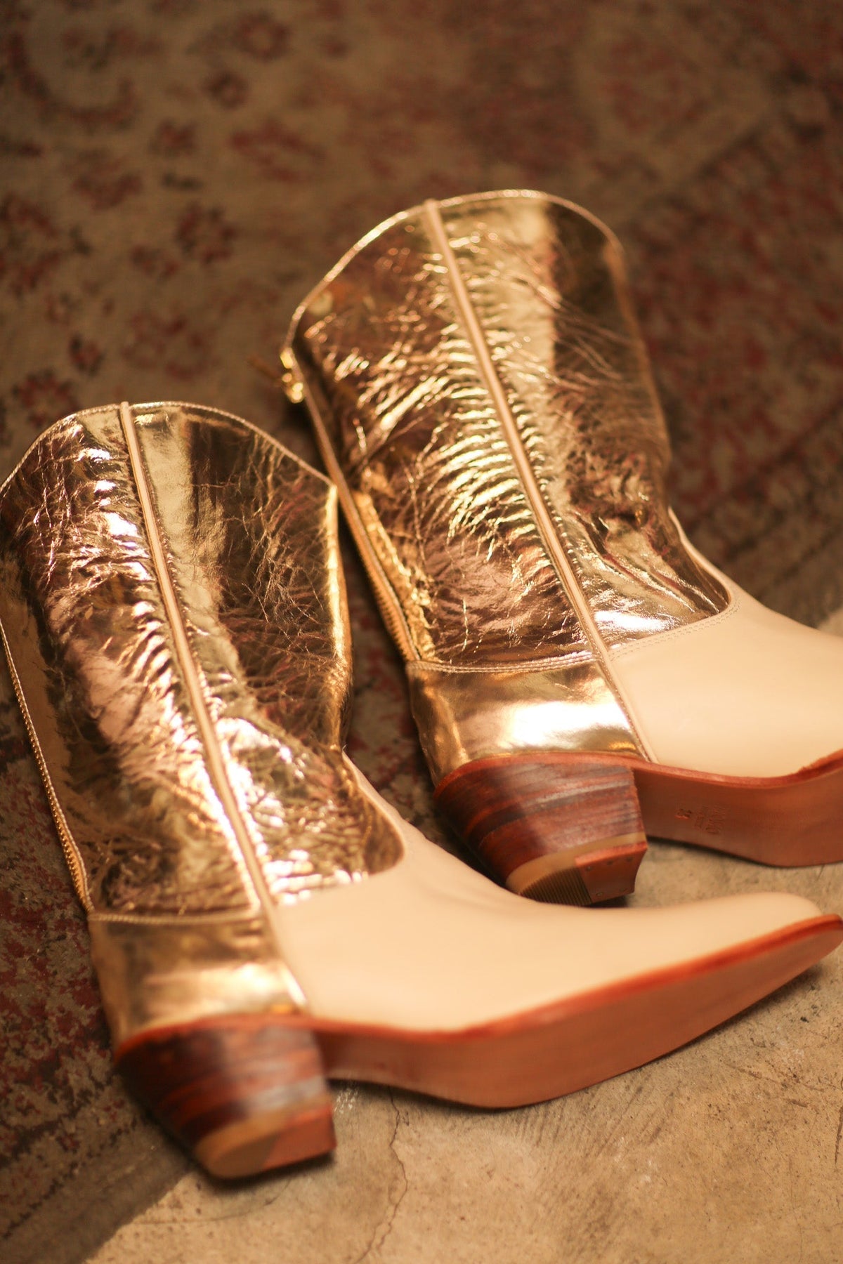GOLD CREAM WESTERN COWBOY BOOTS WINEA - MOMO STUDIO BERLIN - Berlin Concept Store - sustainable & ethical fashion