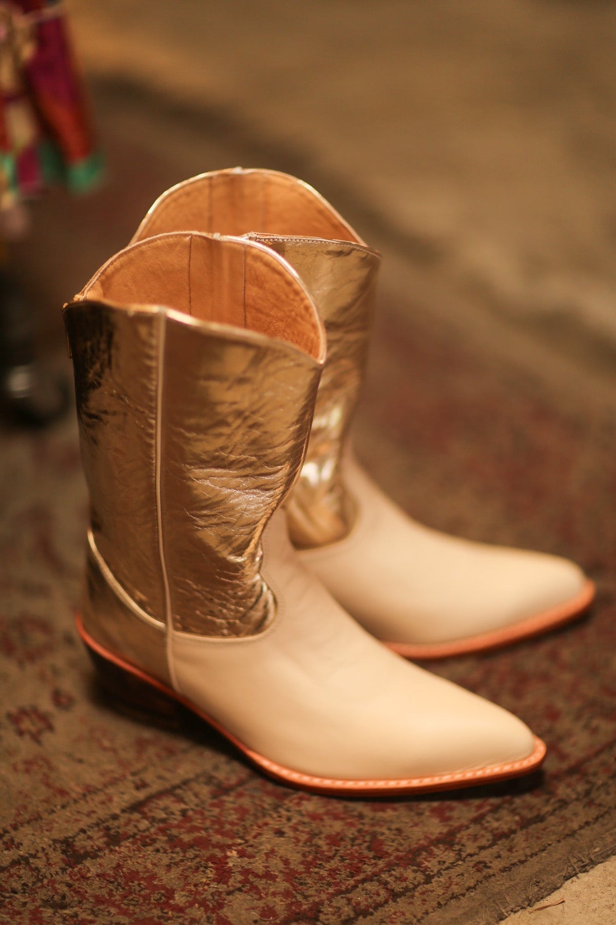 GOLD CREAM WESTERN COWBOY BOOTS WINEA - MOMO STUDIO BERLIN - Berlin Concept Store - sustainable & ethical fashion