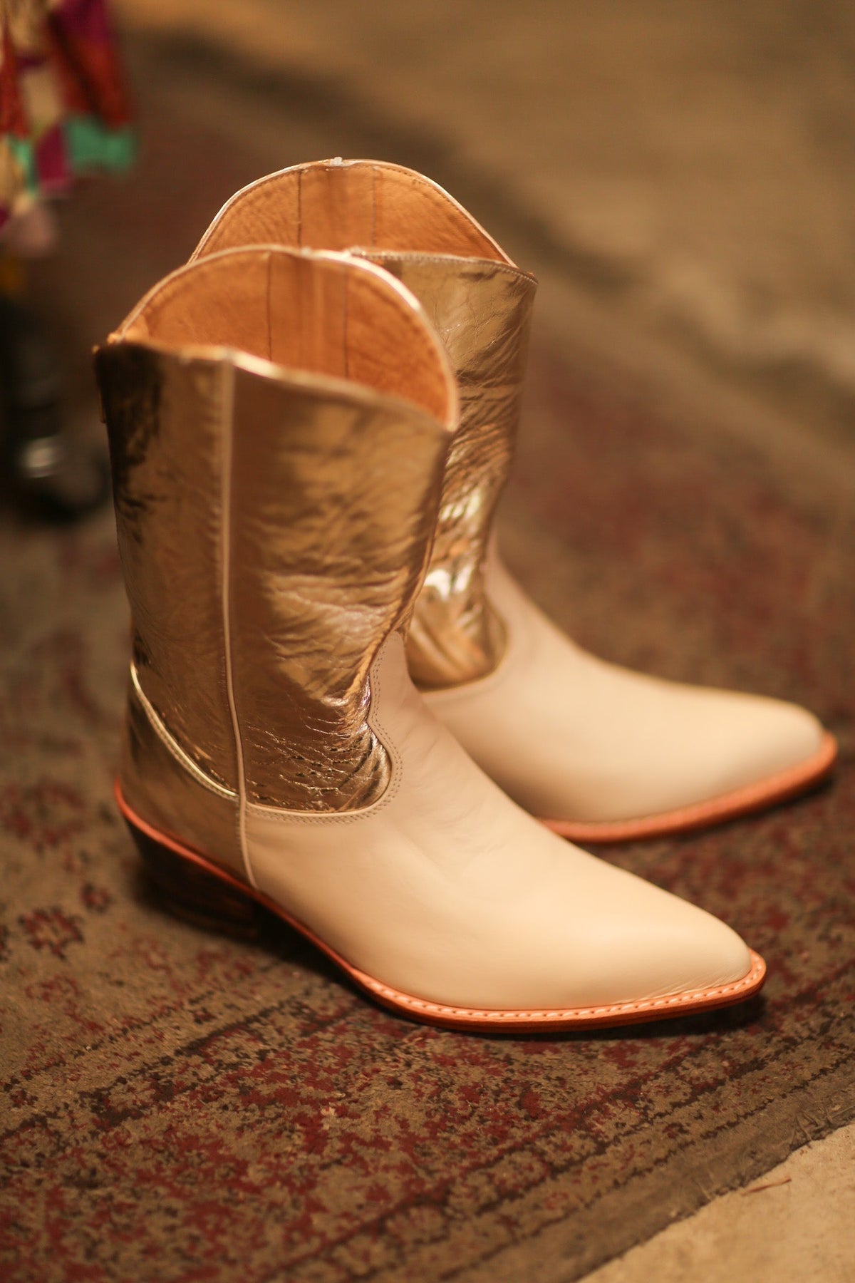 GOLD CREAM WESTERN COWBOY BOOTS WINEA - MOMO STUDIO BERLIN - Berlin Concept Store - sustainable & ethical fashion