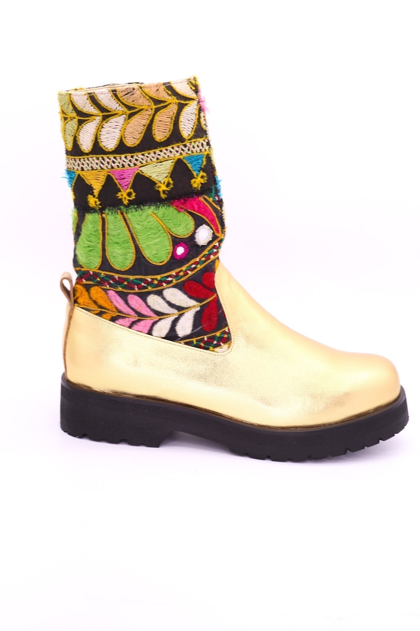 GOLD STOMPY CHELSEA BOOTS FREJA - MOMO STUDIO BERLIN - Berlin Concept Store - sustainable & ethical fashion