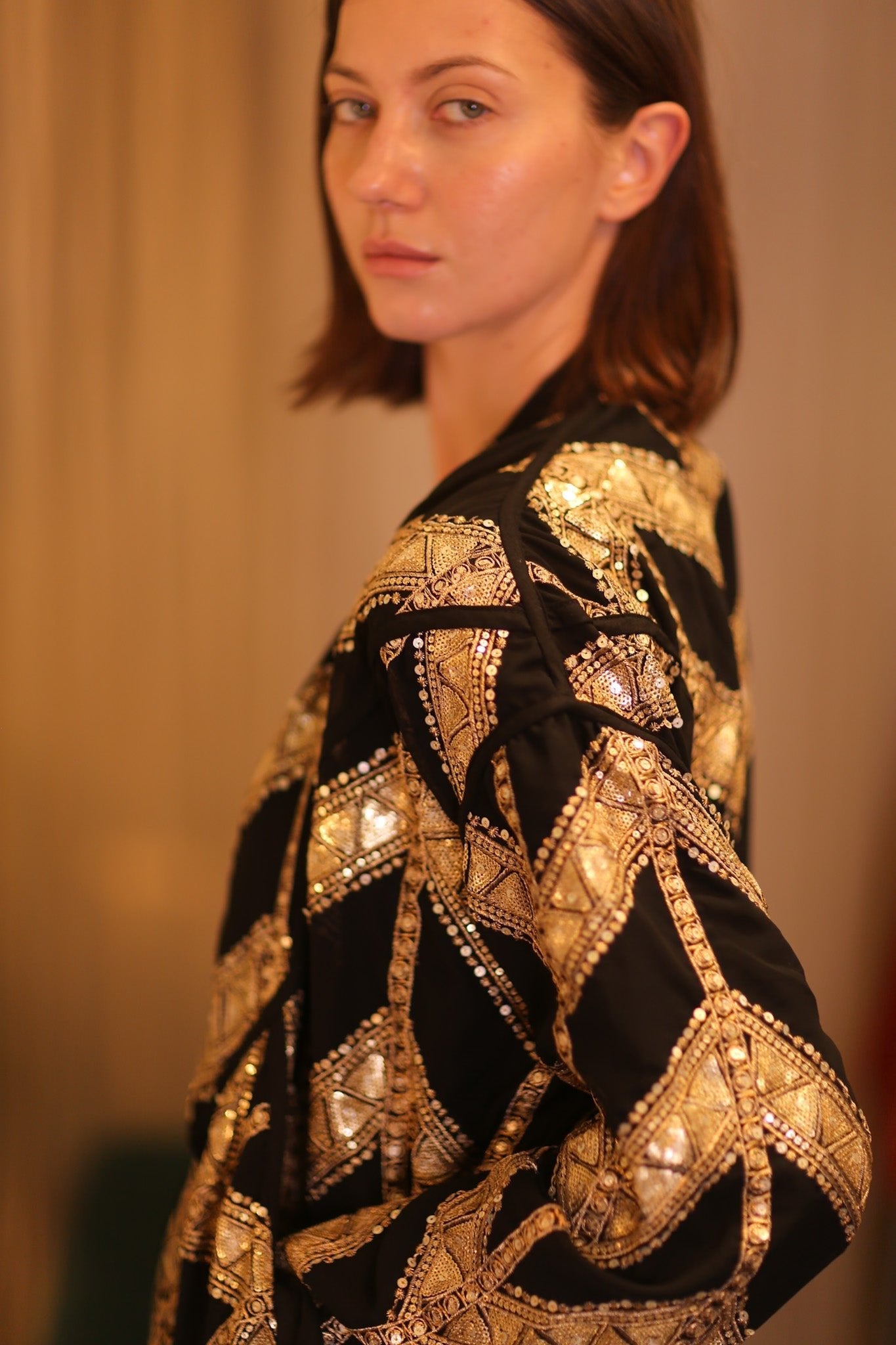 GOLDEN EMBROIDERED SILK JACKET MONAR - MOMO STUDIO BERLIN - Berlin Concept Store - sustainable & ethical fashion