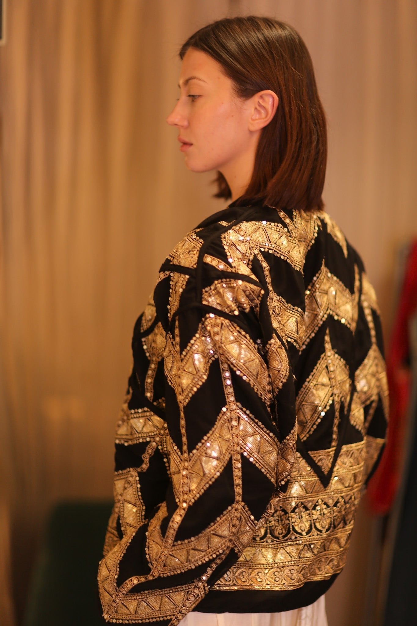 GOLDEN EMBROIDERED SILK JACKET MONAR - MOMO STUDIO BERLIN - Berlin Concept Store - sustainable & ethical fashion