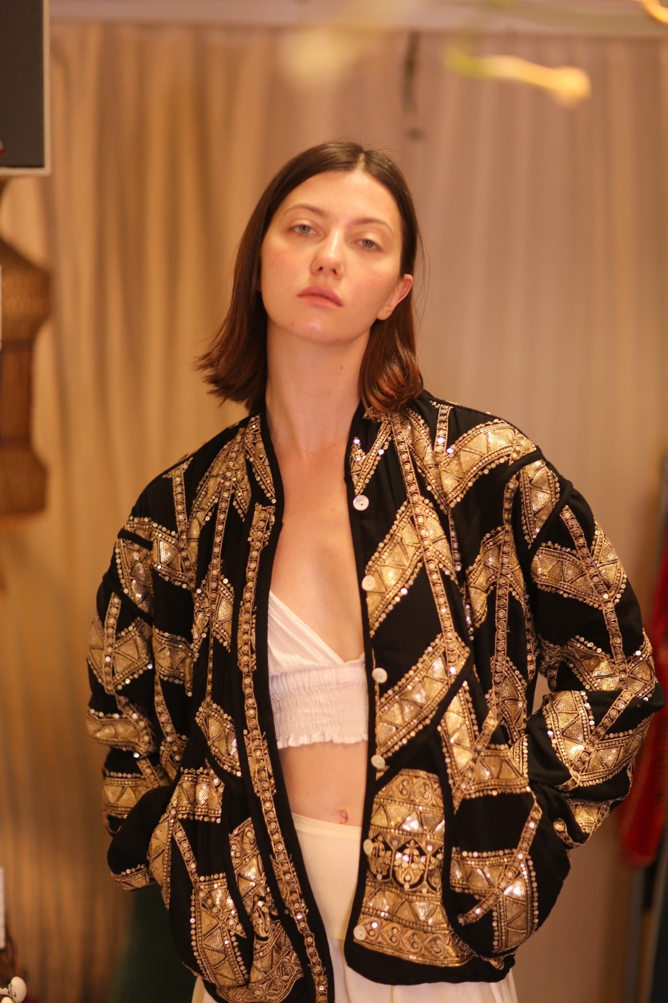 GOLDEN EMBROIDERED SILK JACKET MONAR - MOMO STUDIO BERLIN - Berlin Concept Store - sustainable & ethical fashion