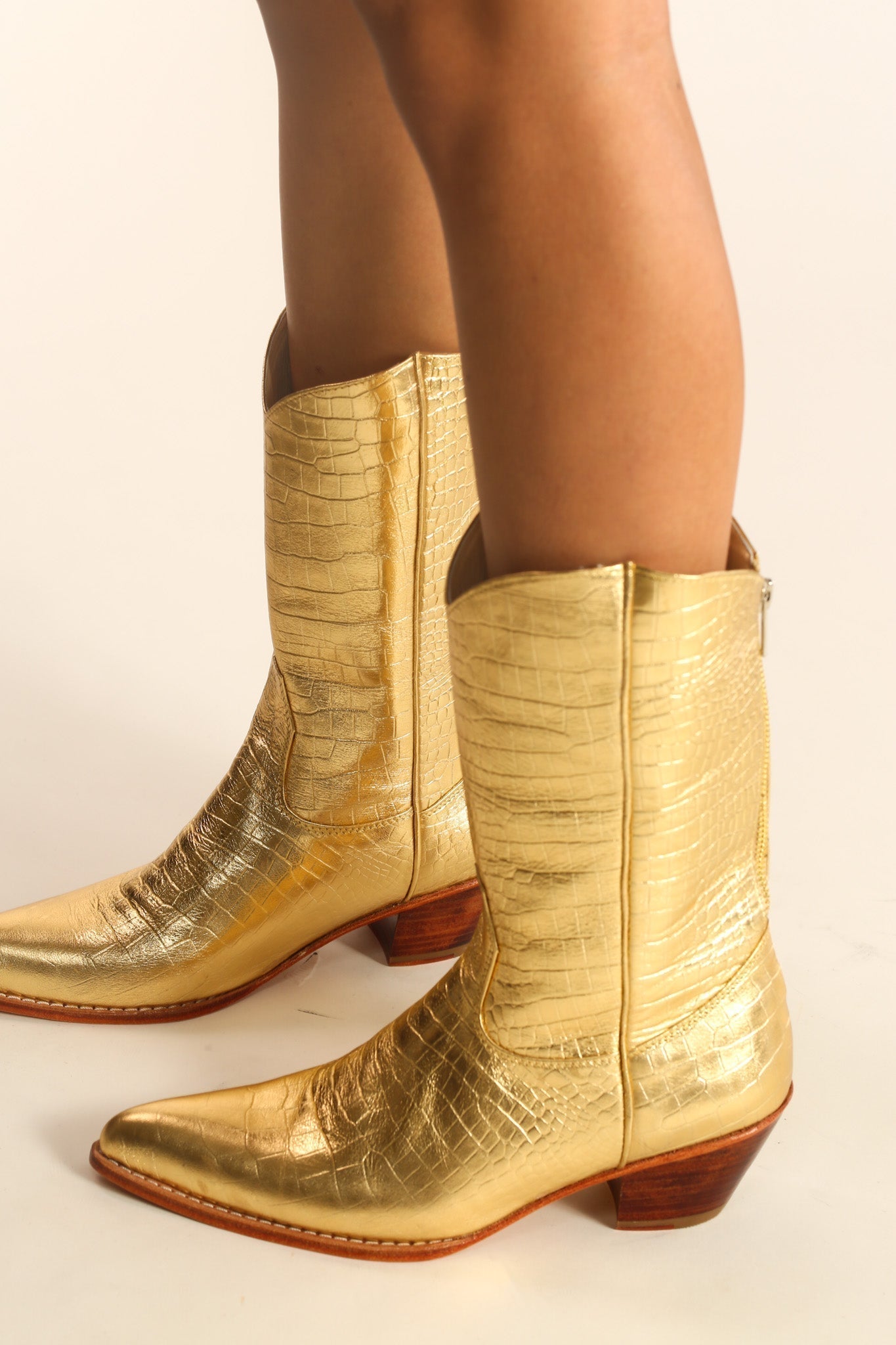 GOLDEN LEATHER WESTERN BOOTS SALA - MOMO STUDIO BERLIN - Berlin Concept Store - sustainable & ethical fashion