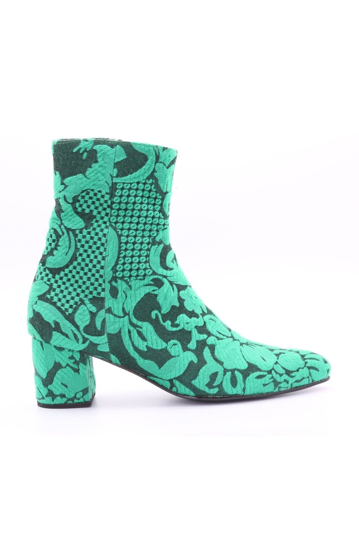 GREEN EMBROIDERED BOOT QUINT - MOMO STUDIO BERLIN - Berlin Concept Store - sustainable & ethical fashion