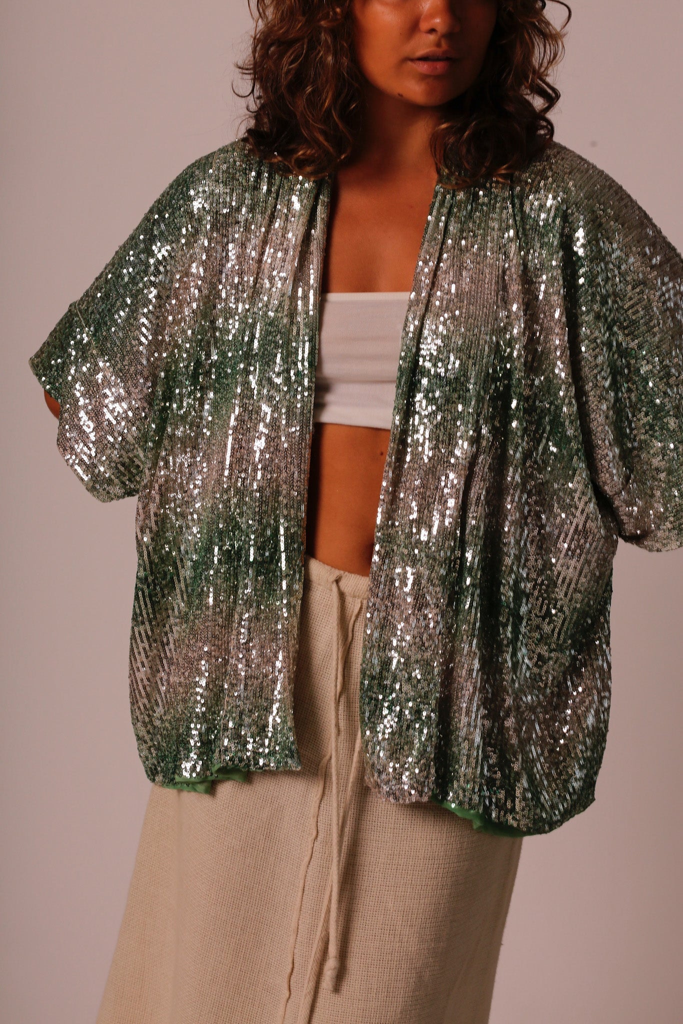 GREEN SEQUIN SHORT KIMONO LUKA - MOMO STUDIO BERLIN - Berlin Concept Store - sustainable & ethical fashion