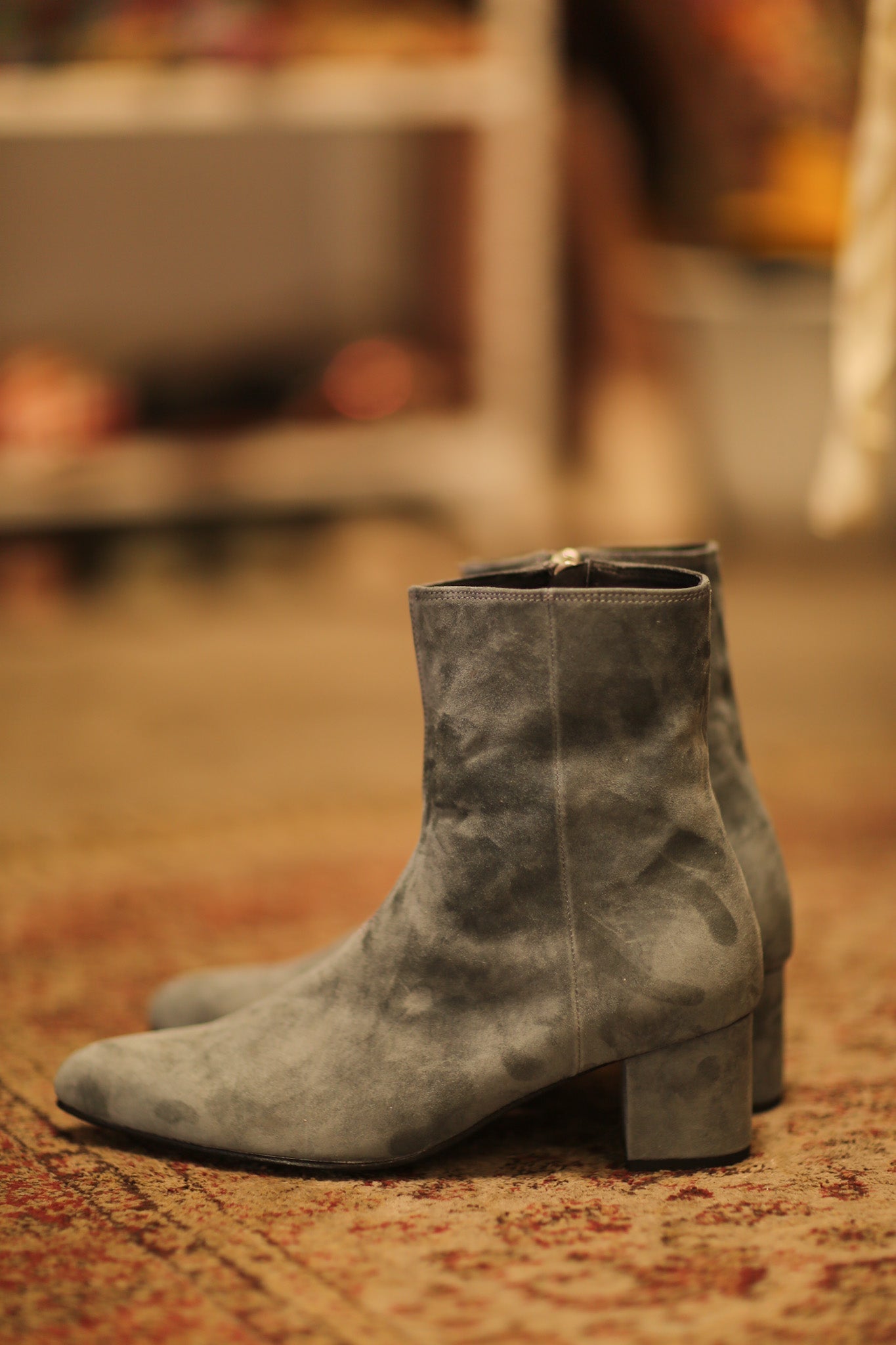GREY SUEDE BOOTS MOODS - MOMO STUDIO BERLIN - Berlin Concept Store - sustainable & ethical fashion