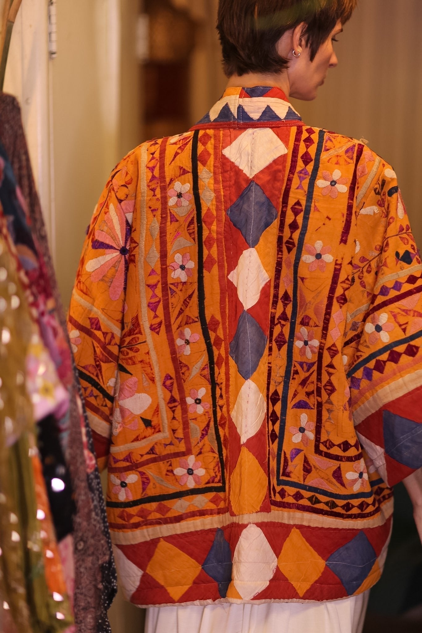 HALF KIMONO EMBROIDRED JACKET LORISA - MOMO STUDIO BERLIN - Berlin Concept Store - sustainable & ethical fashion