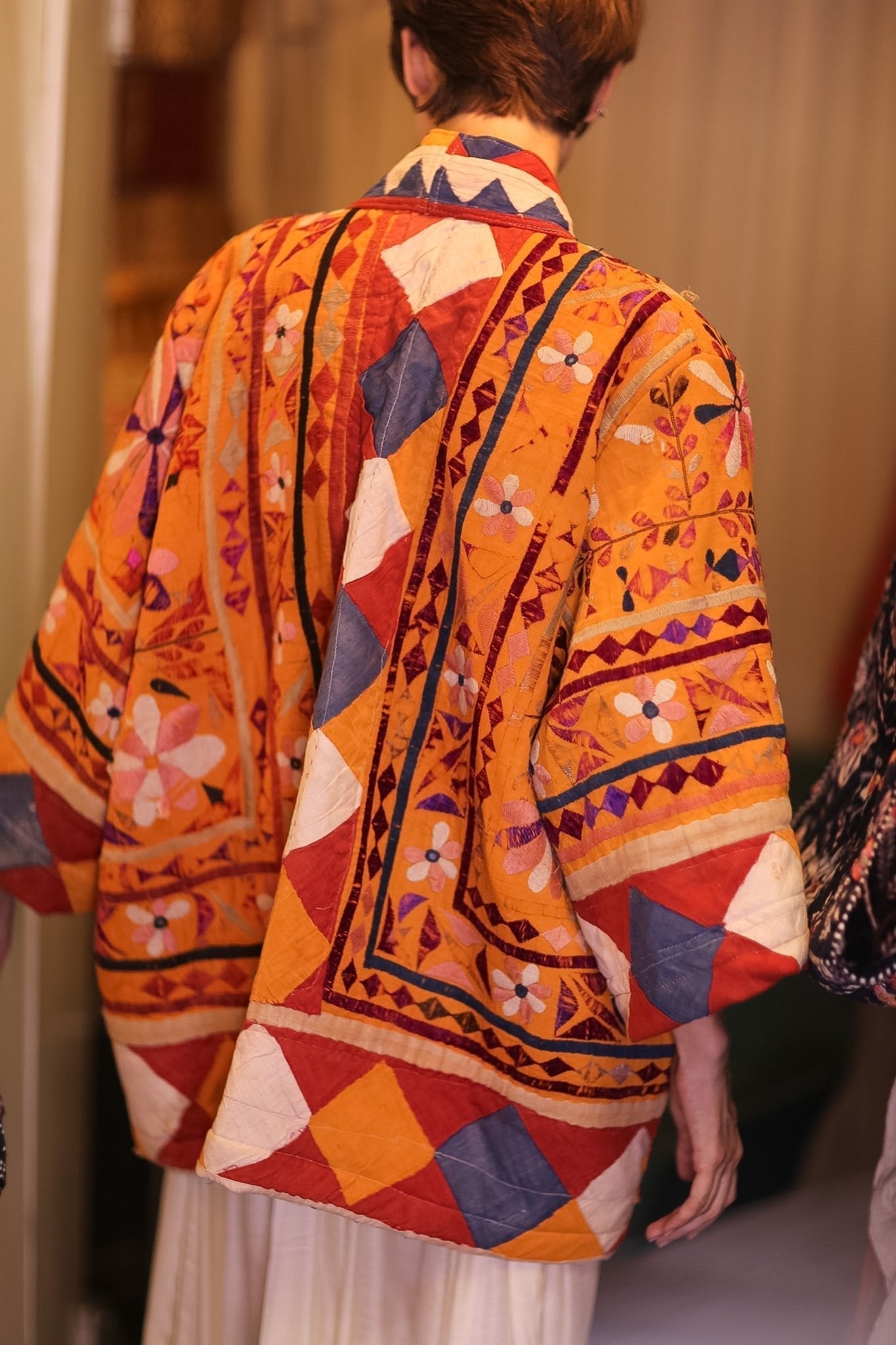 HALF KIMONO EMBROIDRED JACKET LORISA - MOMO STUDIO BERLIN - Berlin Concept Store - sustainable & ethical fashion