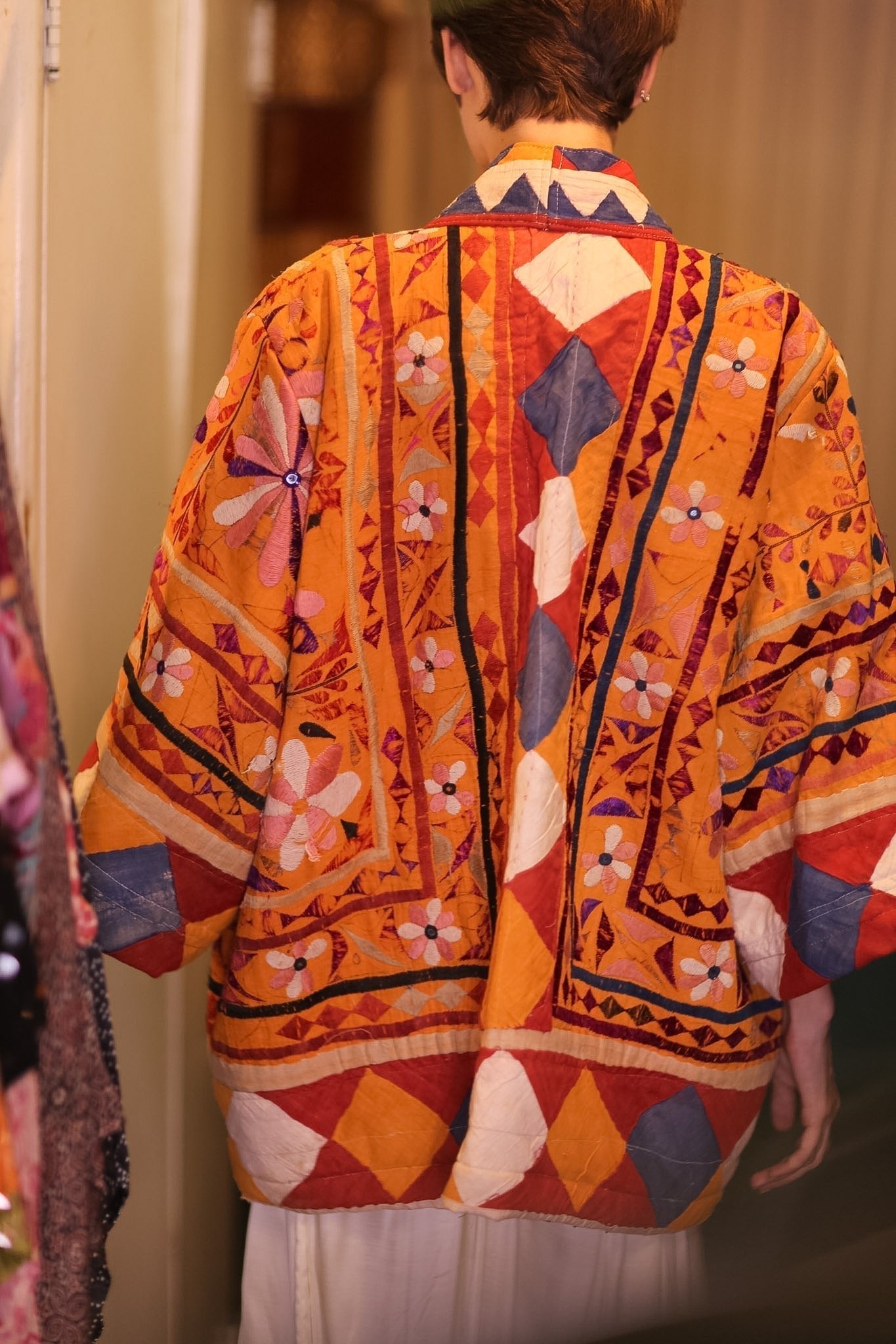 HALF KIMONO EMBROIDRED JACKET LORISA - MOMO STUDIO BERLIN - Berlin Concept Store - sustainable & ethical fashion