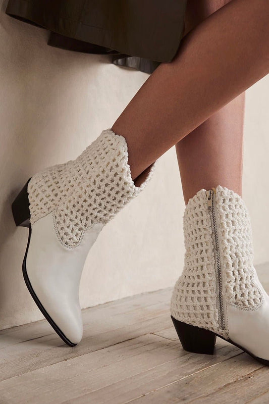 HAND CROCHET BOOTS NENNA - MOMO STUDIO BERLIN - Berlin Concept Store - sustainable & ethical fashion