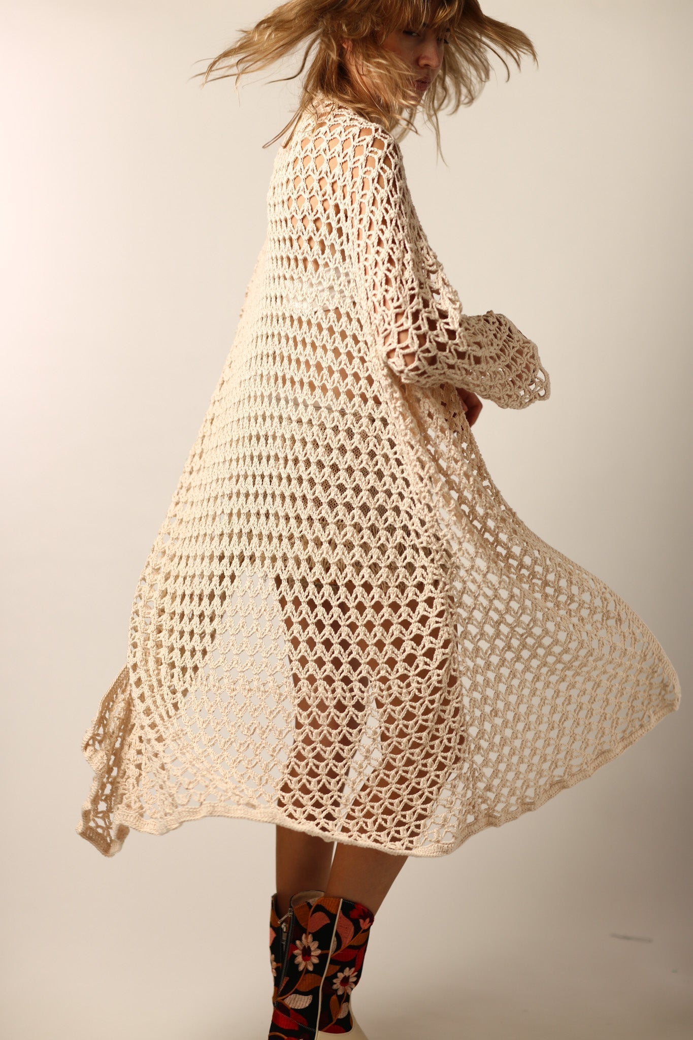 HAND CROCHET KIMONO DUSTER NOEMI - MOMO STUDIO BERLIN - Berlin Concept Store - sustainable & ethical fashion