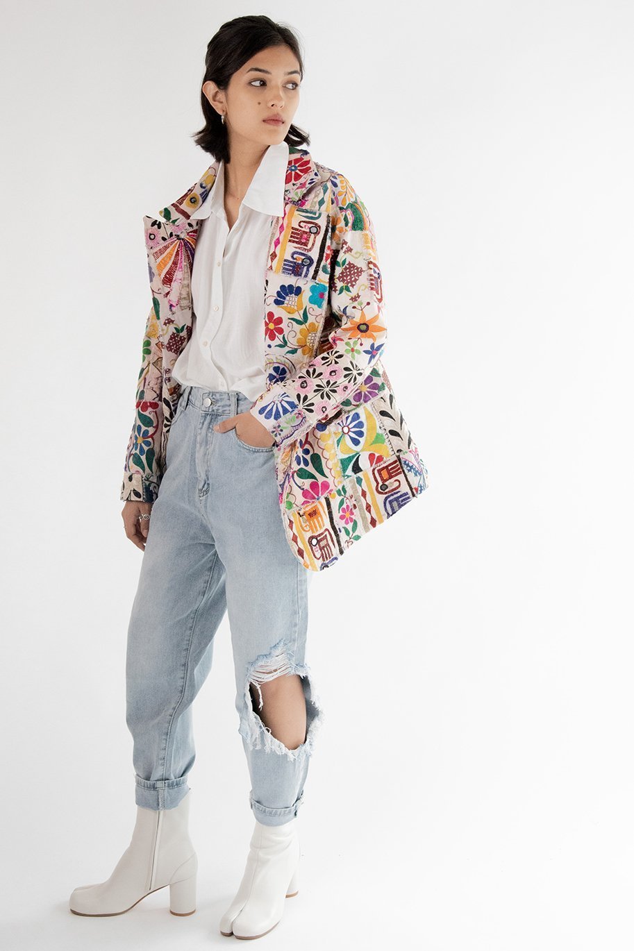 Hand Embroidered Patchwork Jacket Frida - MOMO STUDIO BERLIN - Berlin Concept Store - sustainable & ethical fashion