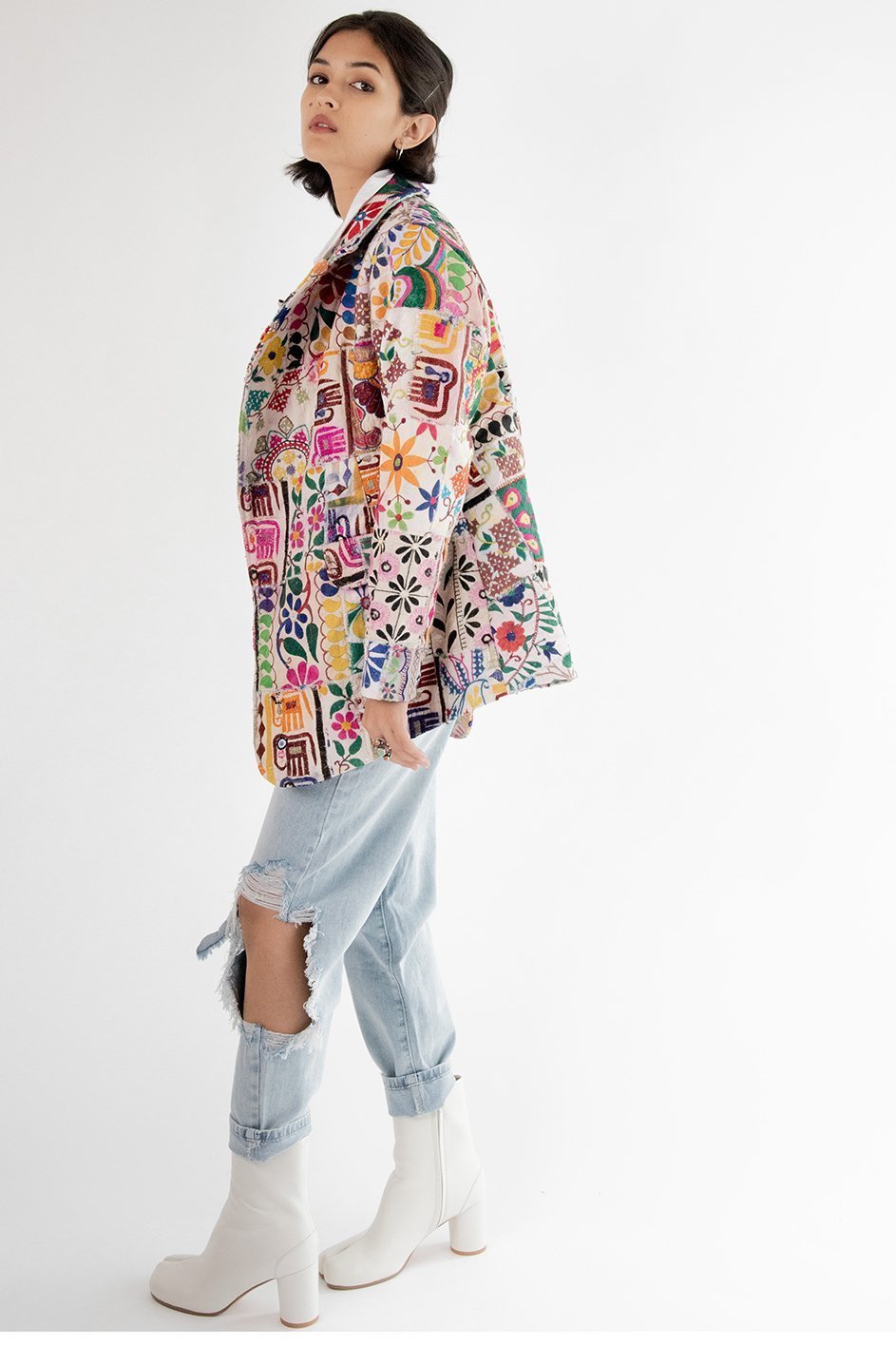 Hand Embroidered Patchwork Jacket Frida - MOMO STUDIO BERLIN - Berlin Concept Store - sustainable & ethical fashion