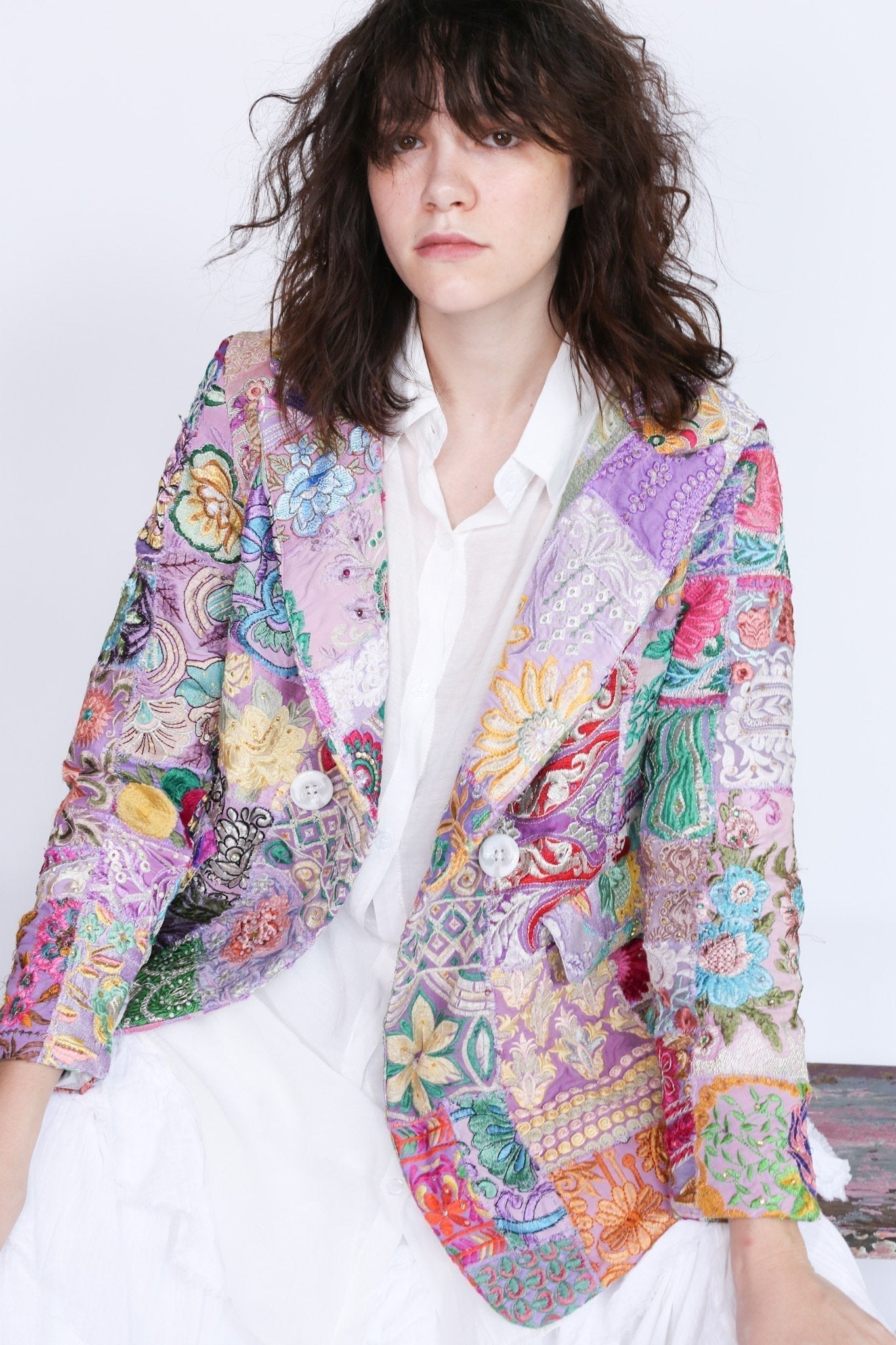 Hand Embroidered Patchwork Jacket Frida - MOMO STUDIO BERLIN - Berlin Concept Store - sustainable & ethical fashion