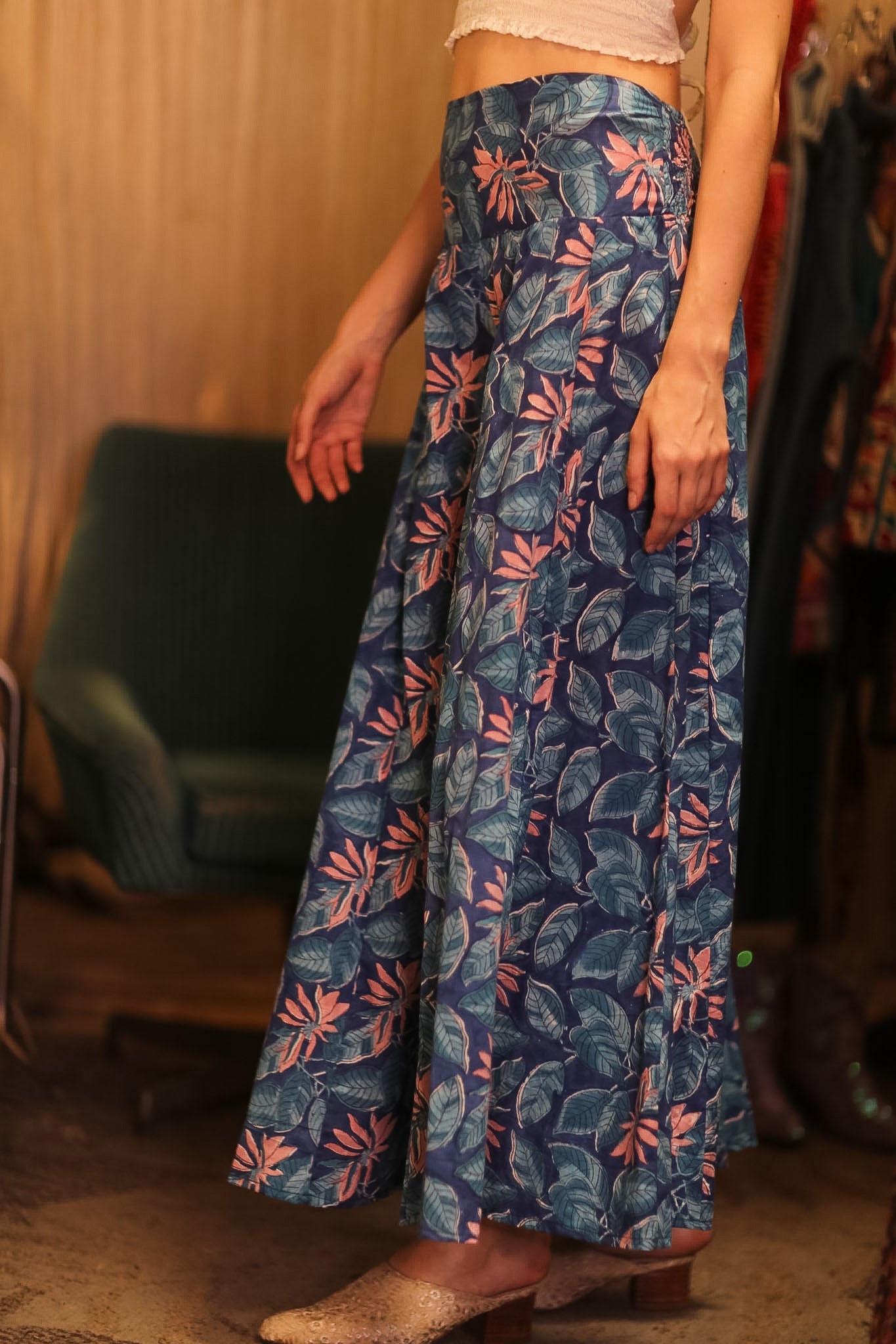 HANDBLOCKED COTTON WIDE LEGS PANTS RUBY FORU - MOMO STUDIO BERLIN - Berlin Concept Store - sustainable & ethical fashion