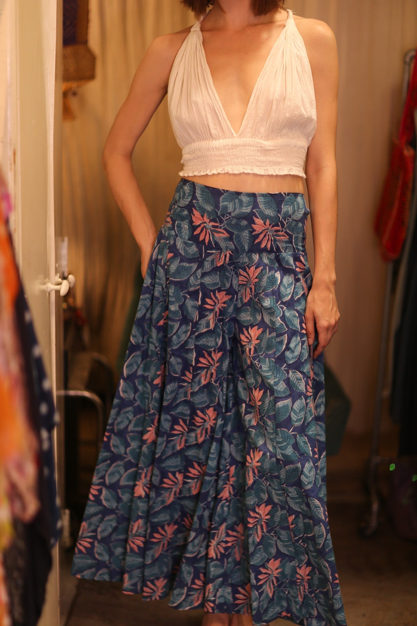 HANDBLOCKED COTTON WIDE LEGS PANTS RUBY FORU - MOMO STUDIO BERLIN - Berlin Concept Store - sustainable & ethical fashion