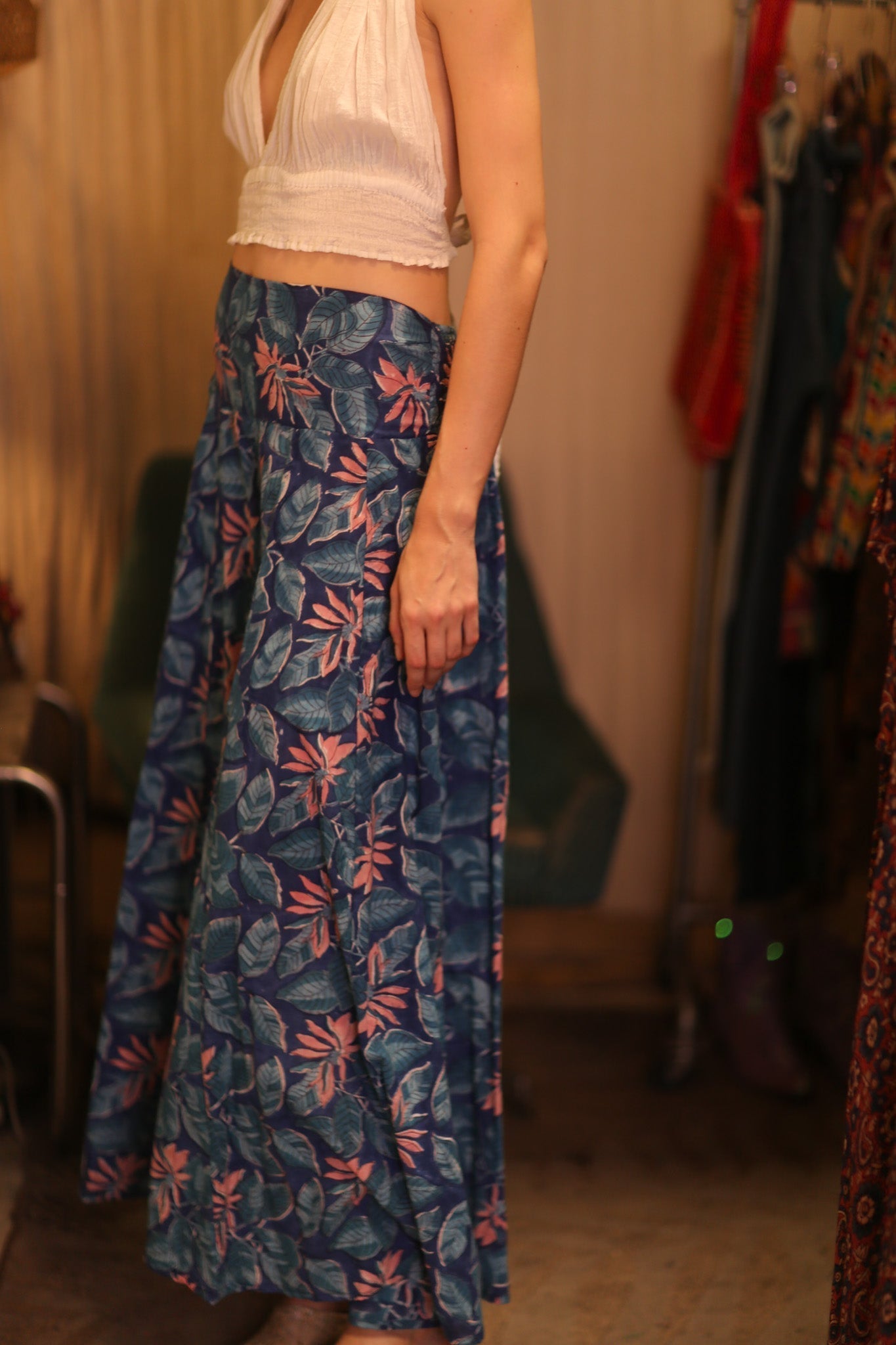 HANDBLOCKED COTTON WIDE LEGS PANTS RUBY FORU - MOMO STUDIO BERLIN - Berlin Concept Store - sustainable & ethical fashion