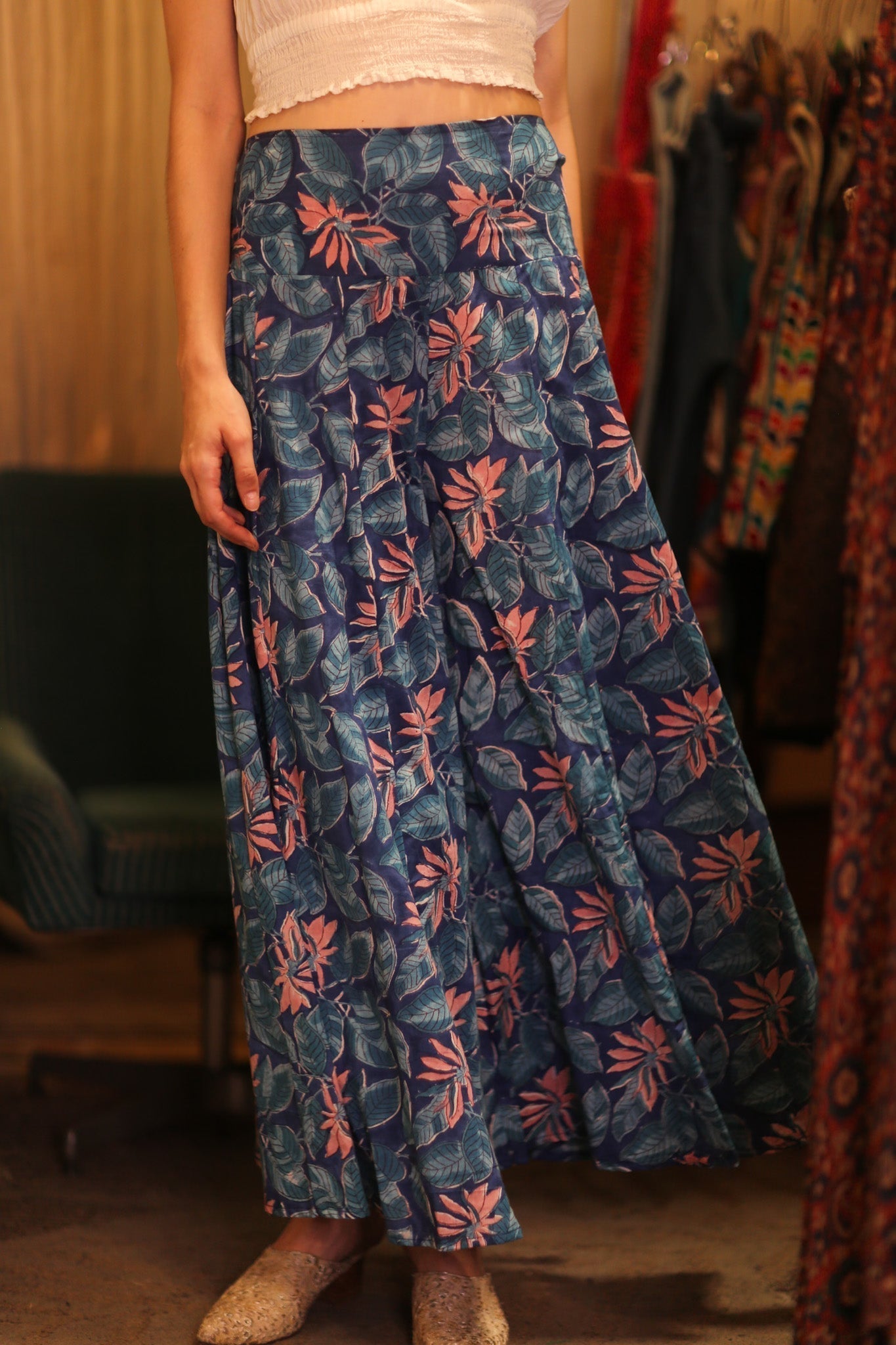 HANDBLOCKED COTTON WIDE LEGS PANTS RUBY FORU - MOMO STUDIO BERLIN - Berlin Concept Store - sustainable & ethical fashion