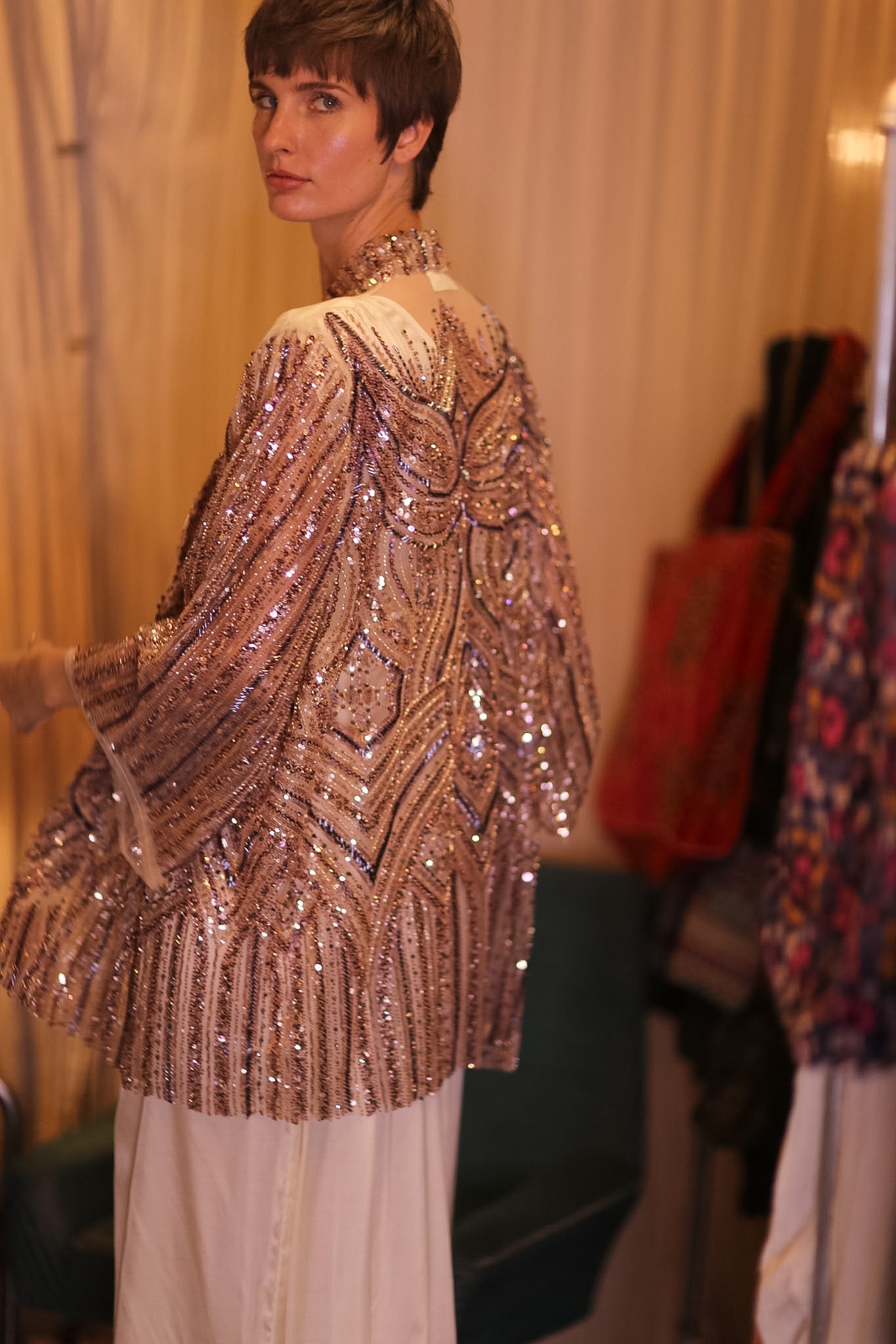 HEAVY SEQUIN EMBROIDERED SILK SHORT KIMONO WHITE FAIRY - MOMO STUDIO BERLIN - Berlin Concept Store - sustainable & ethical fashion