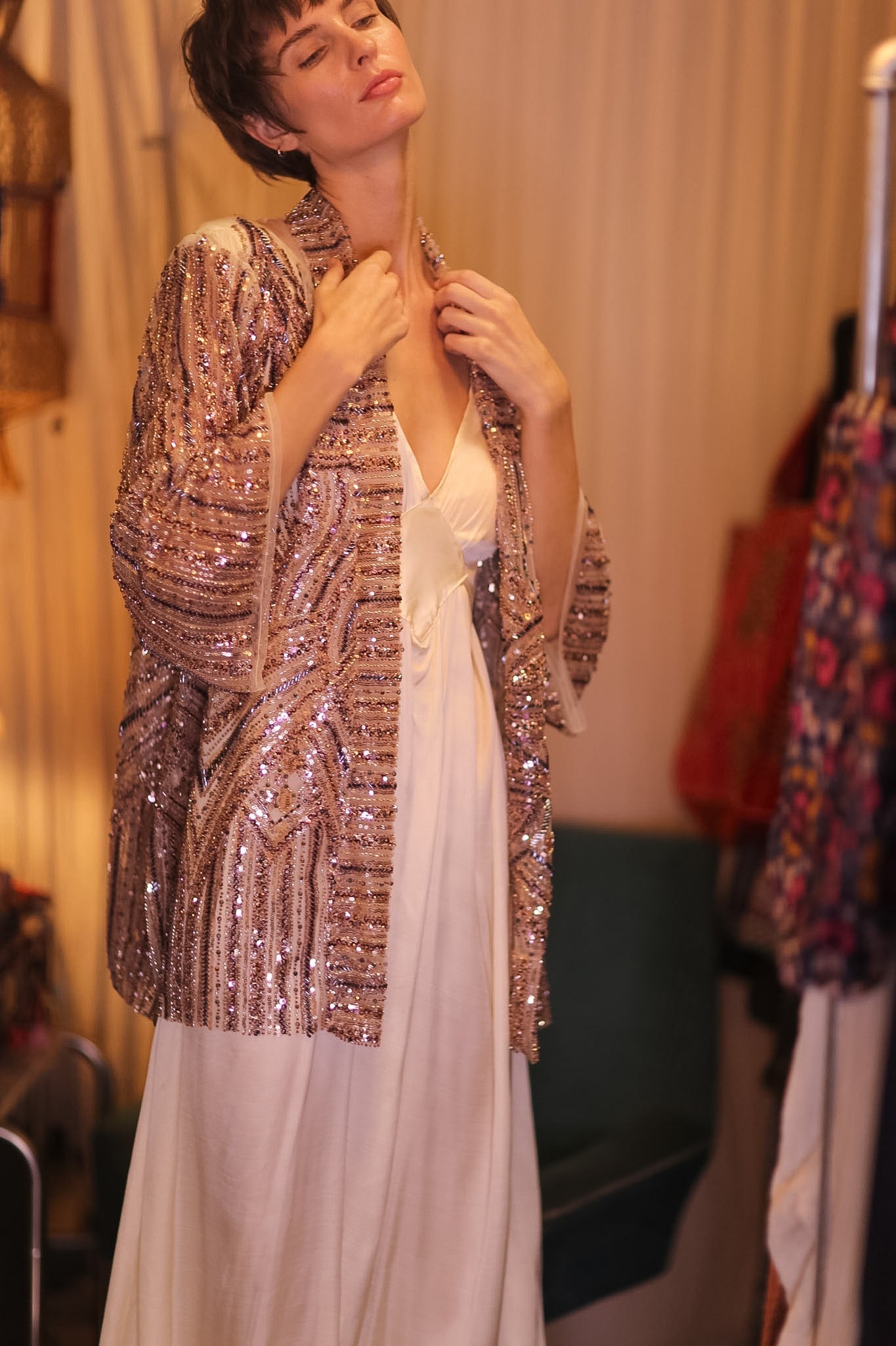 HEAVY SEQUIN EMBROIDERED SILK SHORT KIMONO WHITE FAIRY - MOMO STUDIO BERLIN - Berlin Concept Store - sustainable & ethical fashion
